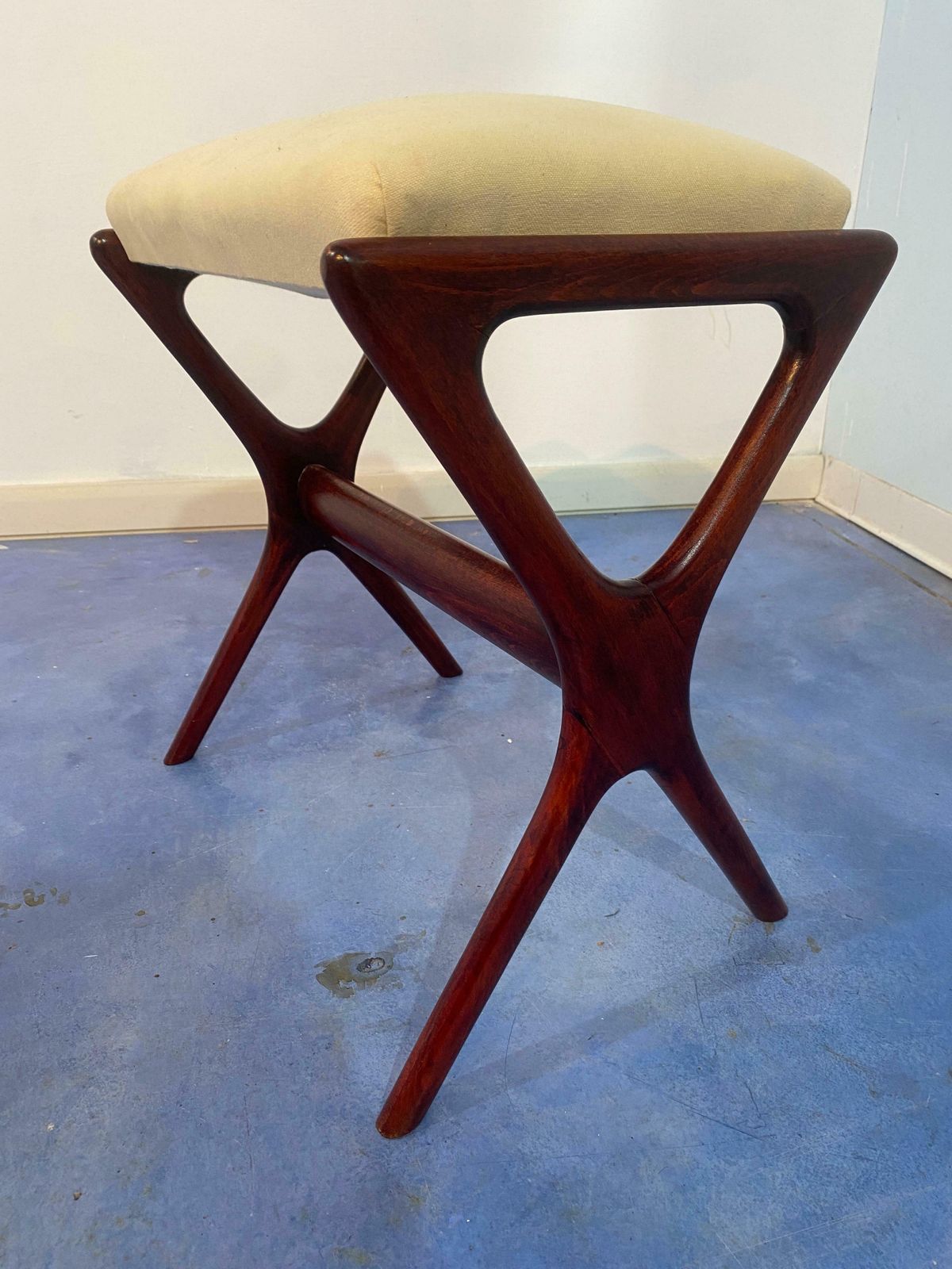 3712.0 Italian Mid Century Console Table With Mirror Attributed To Ico Parisi, 1950s photo