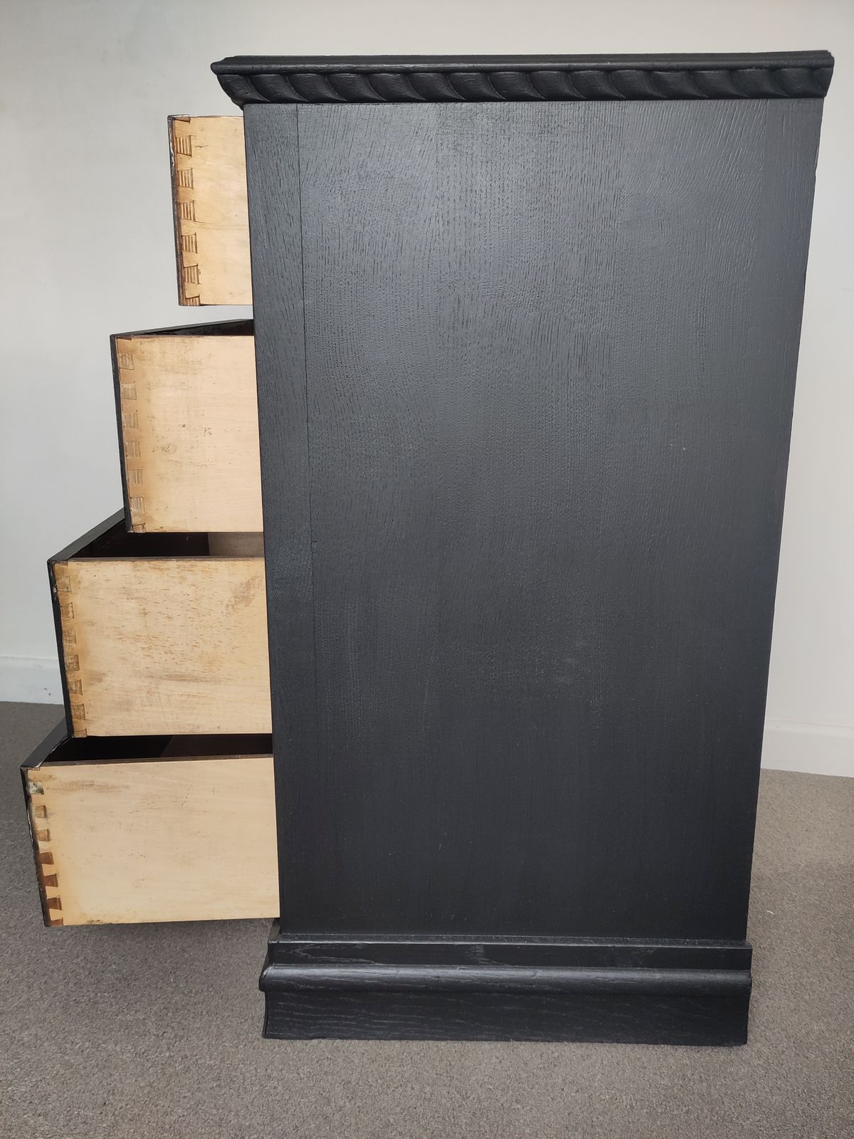 Solid Wooden Painted Chest Of Drawers photo buy