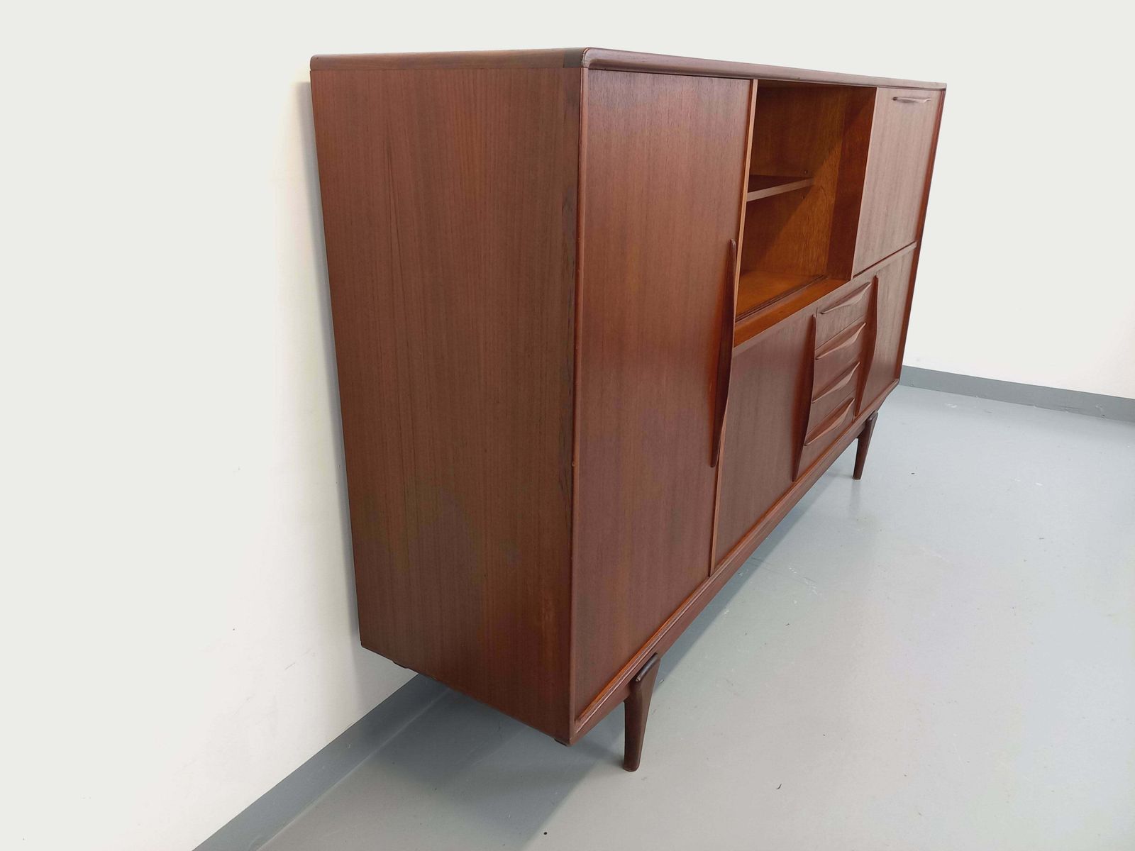 Buffet haut scandinave en teck 2 photo vintage