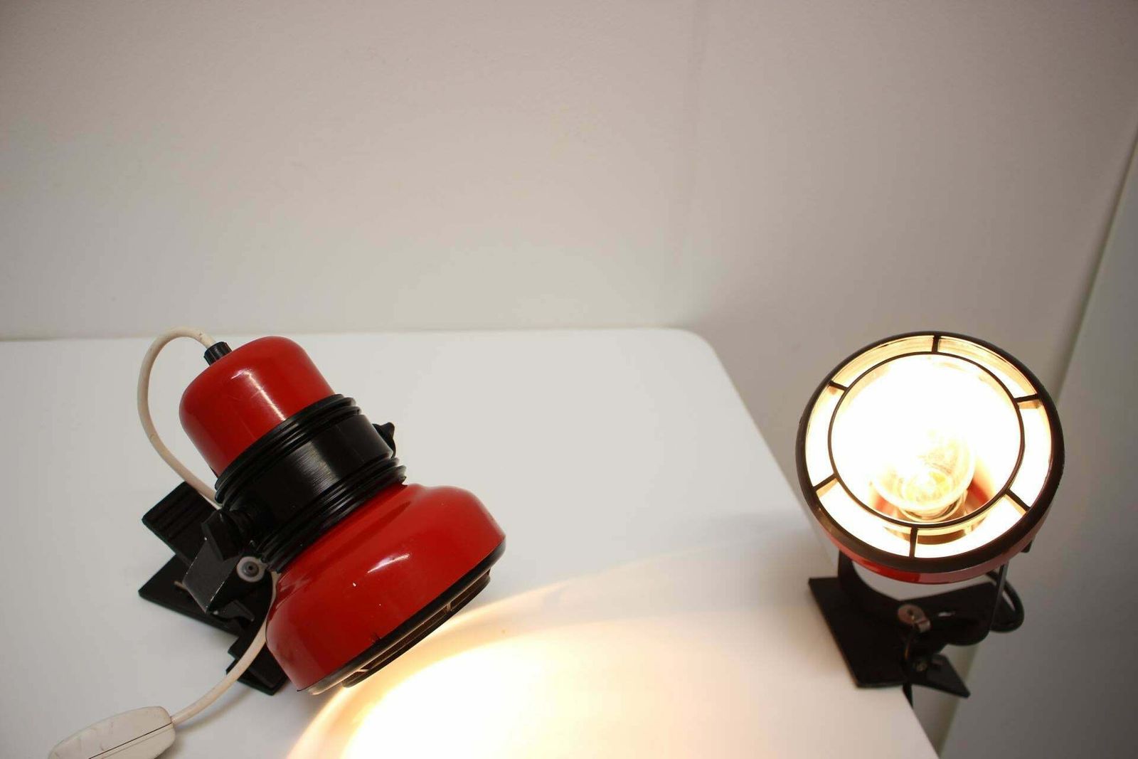 Set Of Two Mid Century Wall Or Table Lamps By Elektrofem, Hungary, 1970s photo 436.0