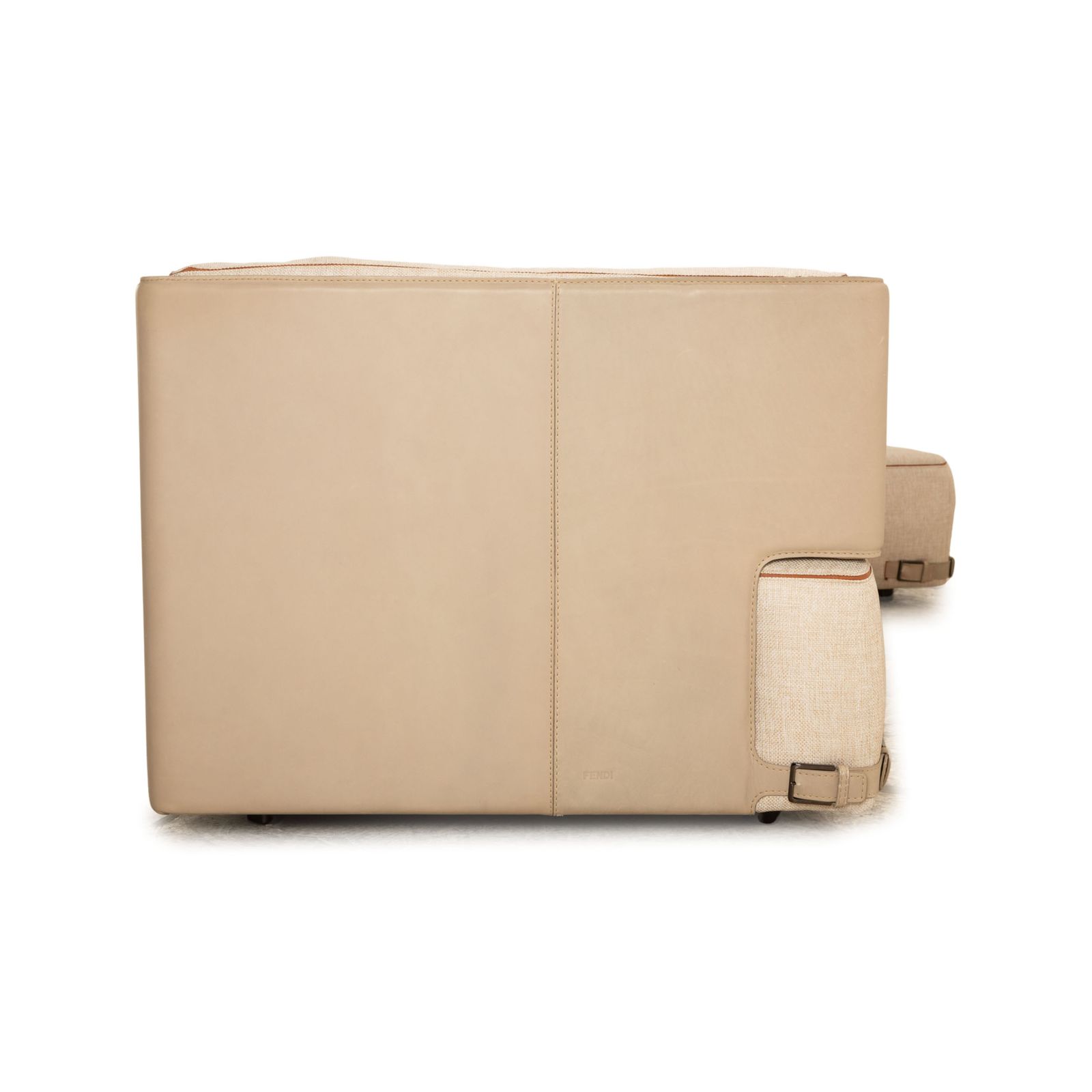 photo for sale Canapé d'angle Fendi Soho Element en tissu et cuir, beige et brun, module méridienne droit, revêtement neuf, par Toan Nguyen