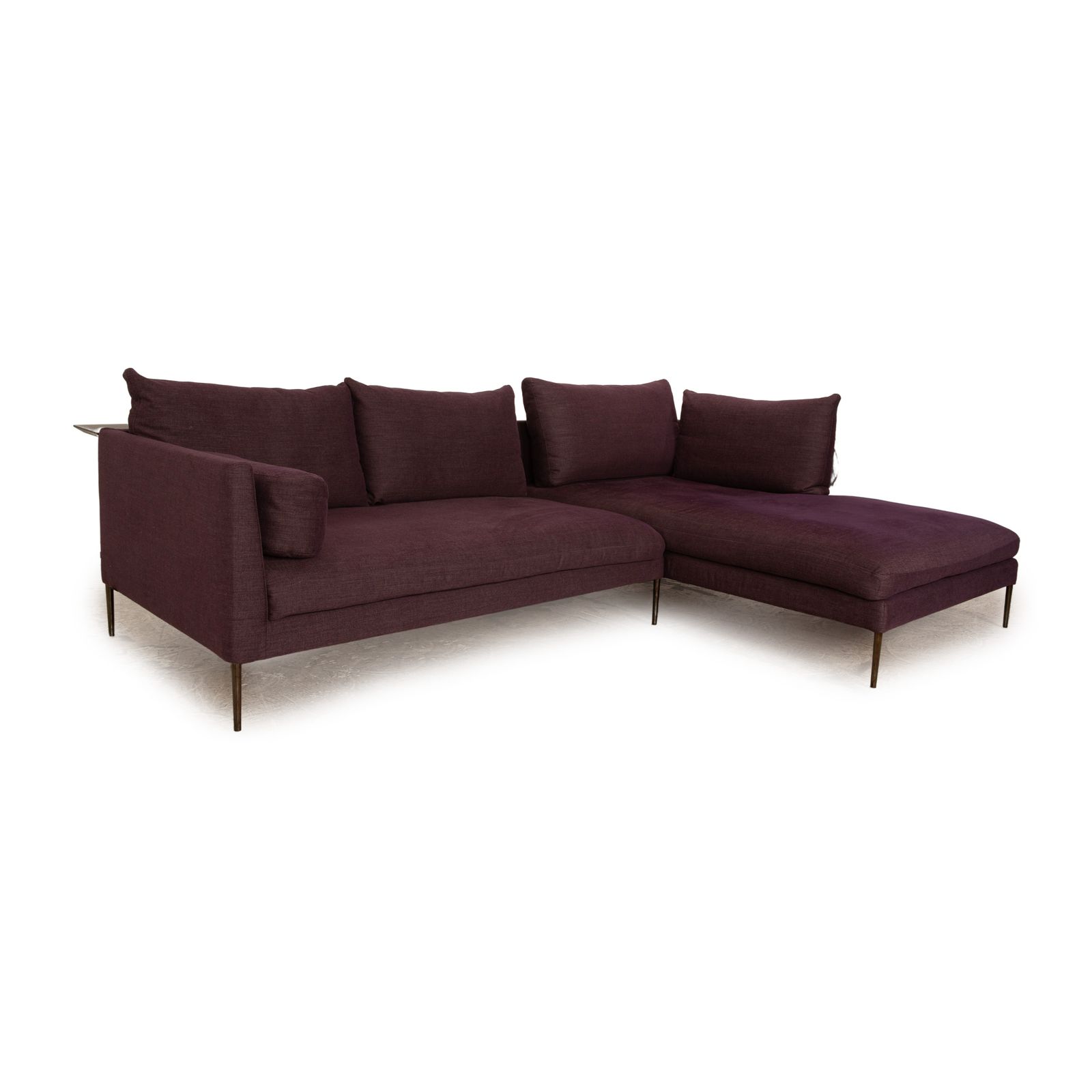 Canapé d'angle Cor Pilotis en tissu violet, récamière droite