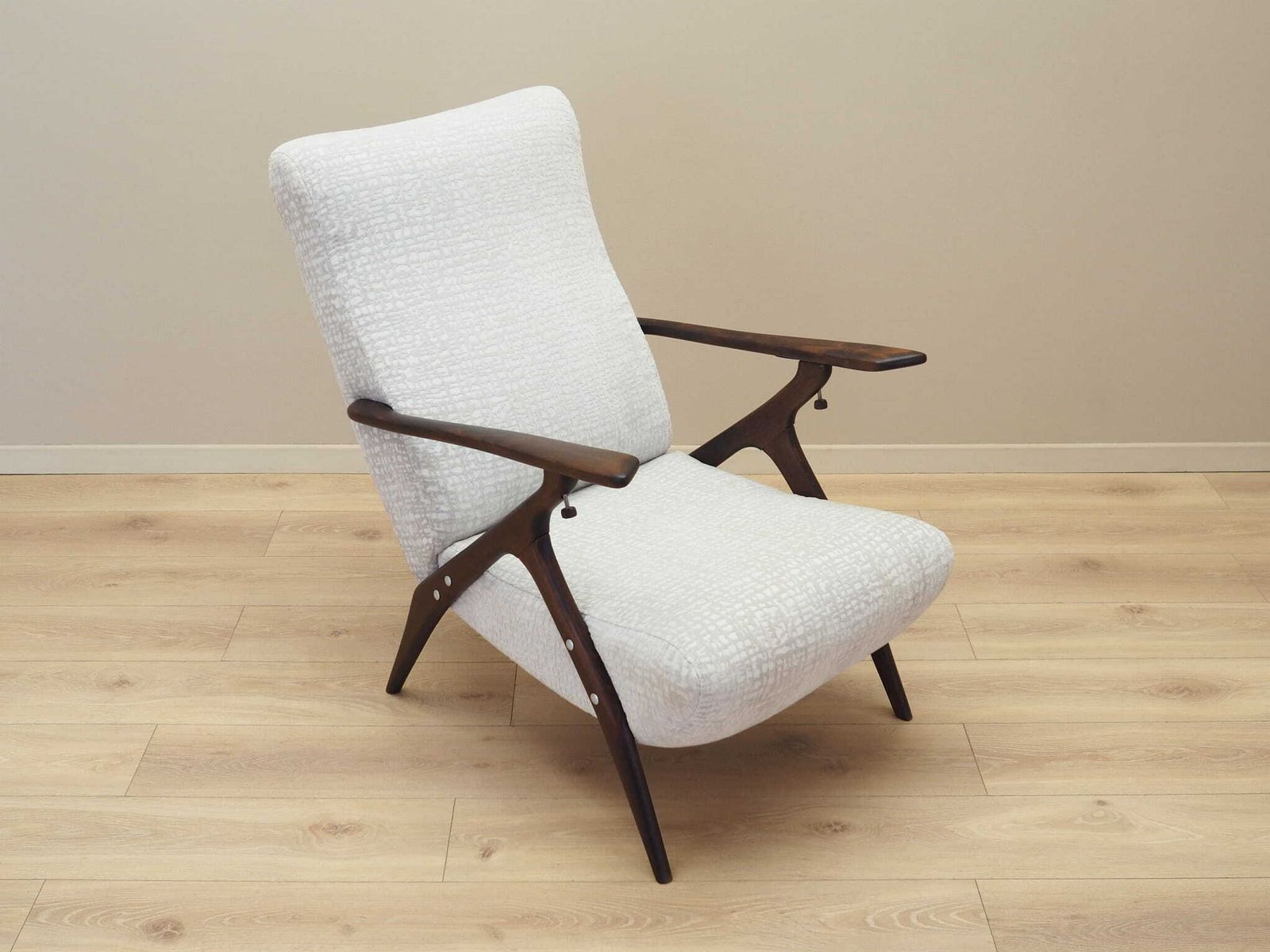 photo furniture Beukenhouten Fauteuil, Italiaans Design, Jaren 1970, Productie: Italië