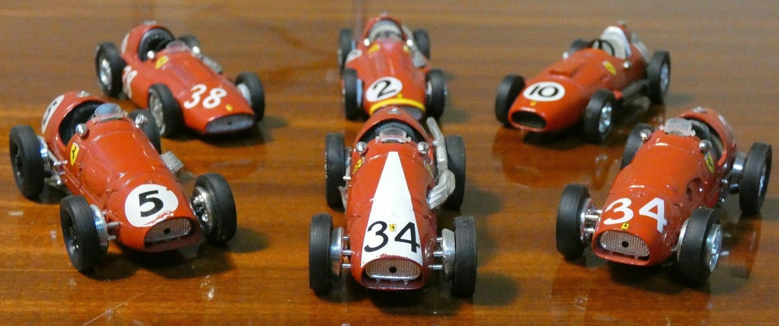 Set Of 64 Models From The Scuderia Ferrari Historical Archive Collection, In 1/43 Scale By Brumm – Italy 1980s photo vinterior