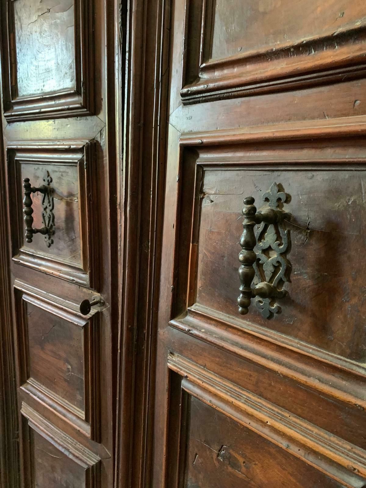 Double Wing Entrance Door, Veneered In Walnut Wood, Tuscany (Italy) photo 5339.0