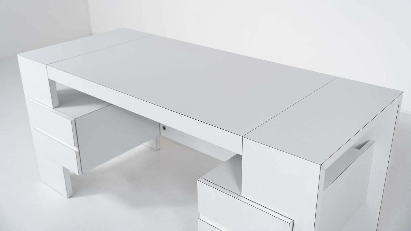 Mid Century Modern Desk By Wim Wilson For Castelijn, 1960s photo buy