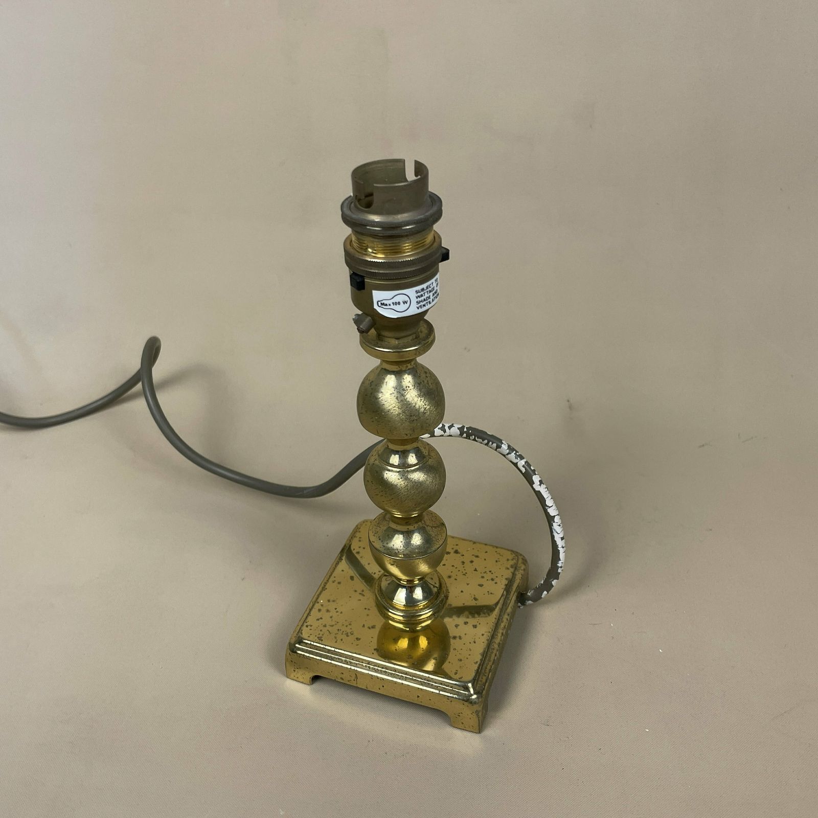 Vintage Gold Brass Metal Lamp Light Bedside Side Table Desk Ornate Detail Square Base Antique Small Pattern Aged Patina Column Pillar Ball photo furniture
