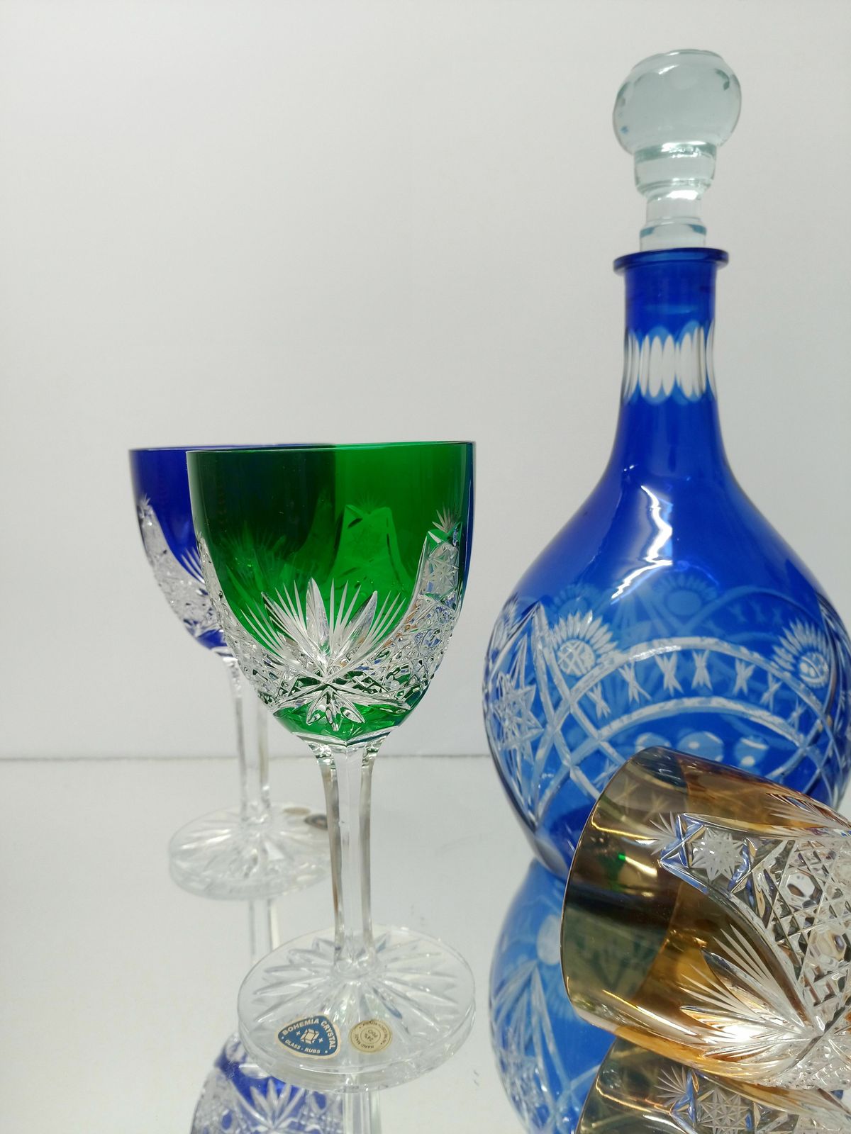 photo furniture Decanter And 5 Lead Colorful Glasses / Bohemia Crystal