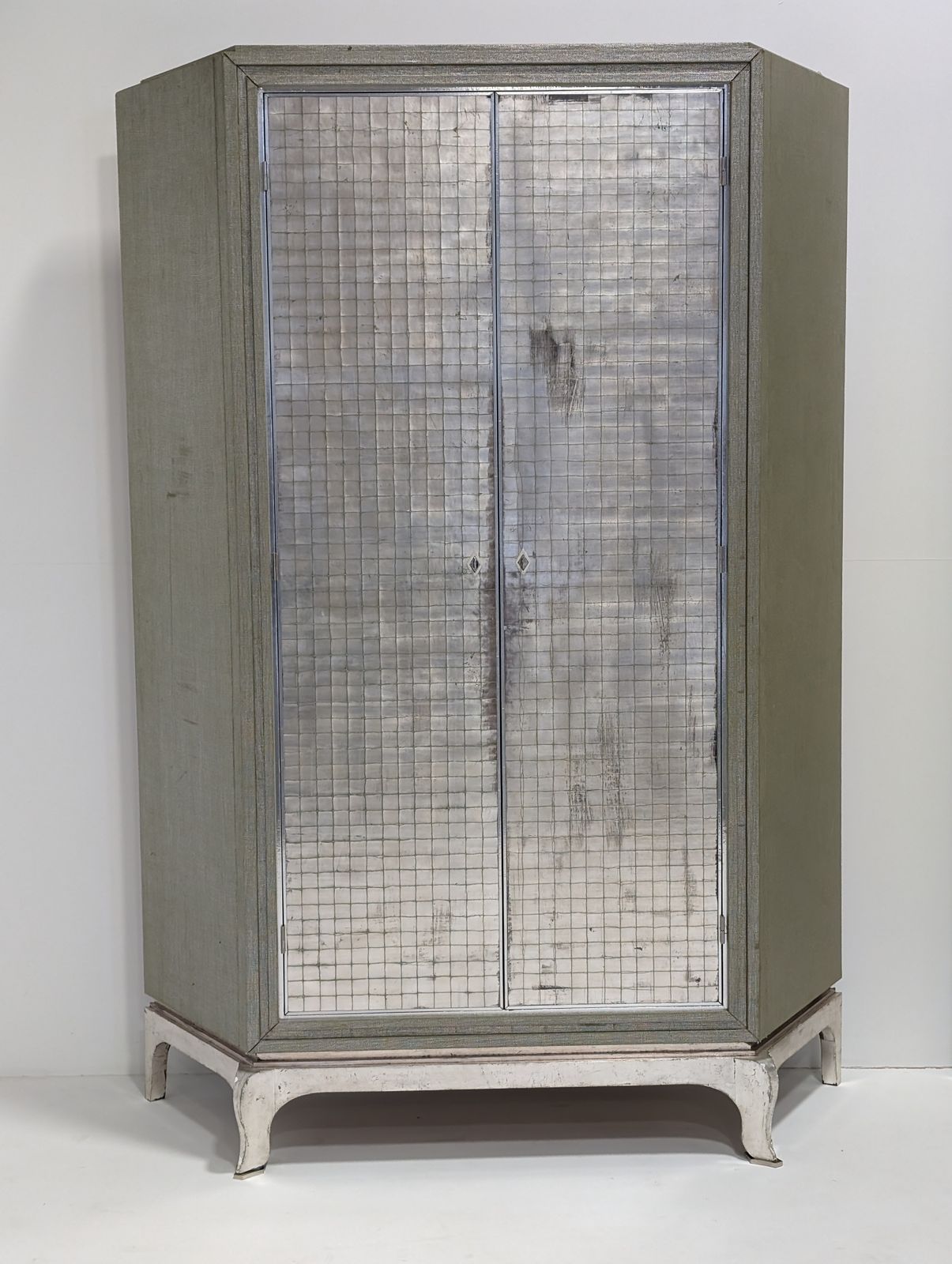 photo vinterior Luxury Design Custom Large Cupboard