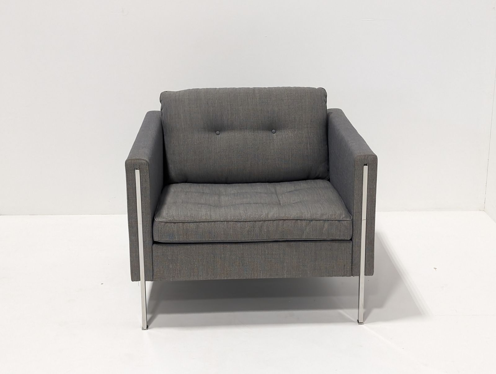 photo buy Ligne Roset Andy Armchair