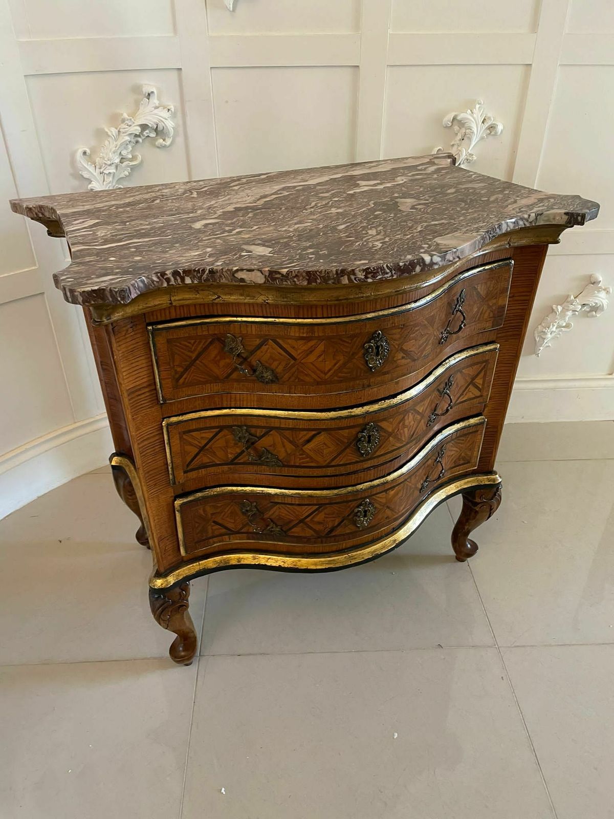 Antique 18th Century Quality Parquetry Inlaid Serpentine Shaped Marble Top Commode