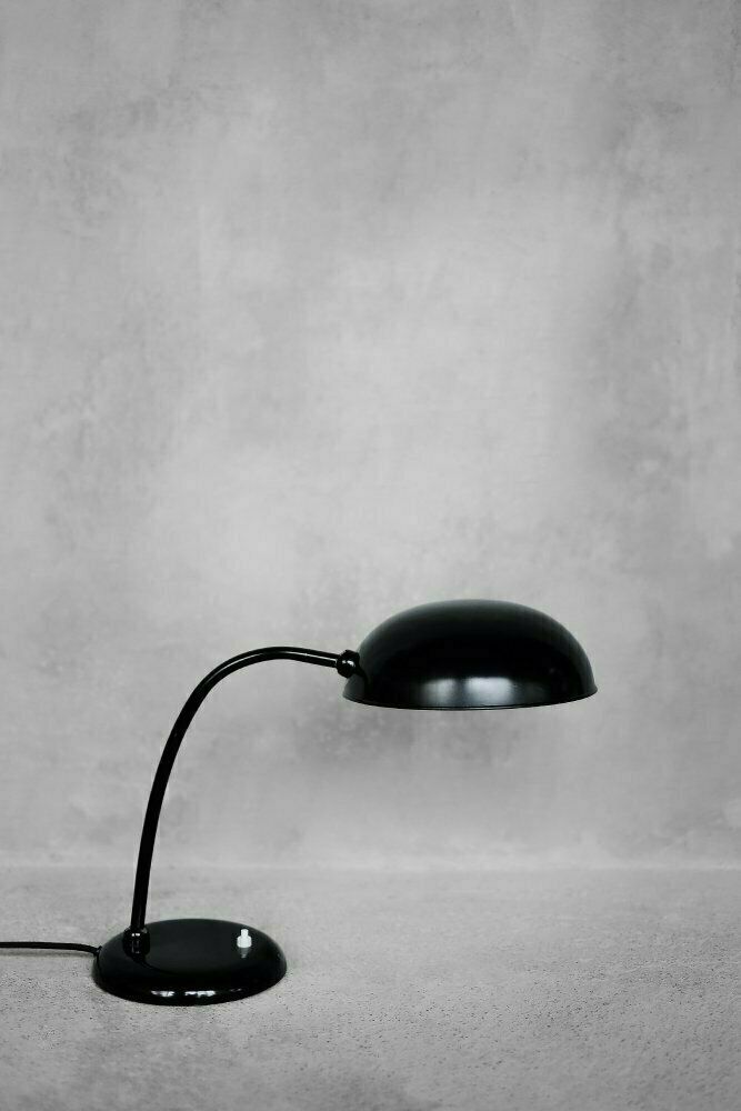 Vintage German Bauhaus Minimalist Black Metal Desk Lamp From Cosack, 1940s photo vintage