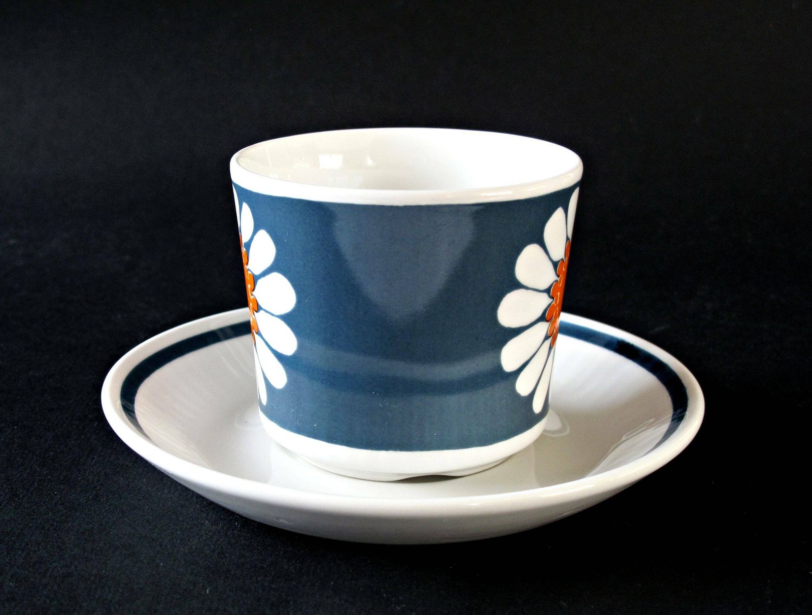 Turi Design Daisy Cup And Saucer By Figgjo Flint, Norway, Designed By Turi Gramstad Oliver photo buy