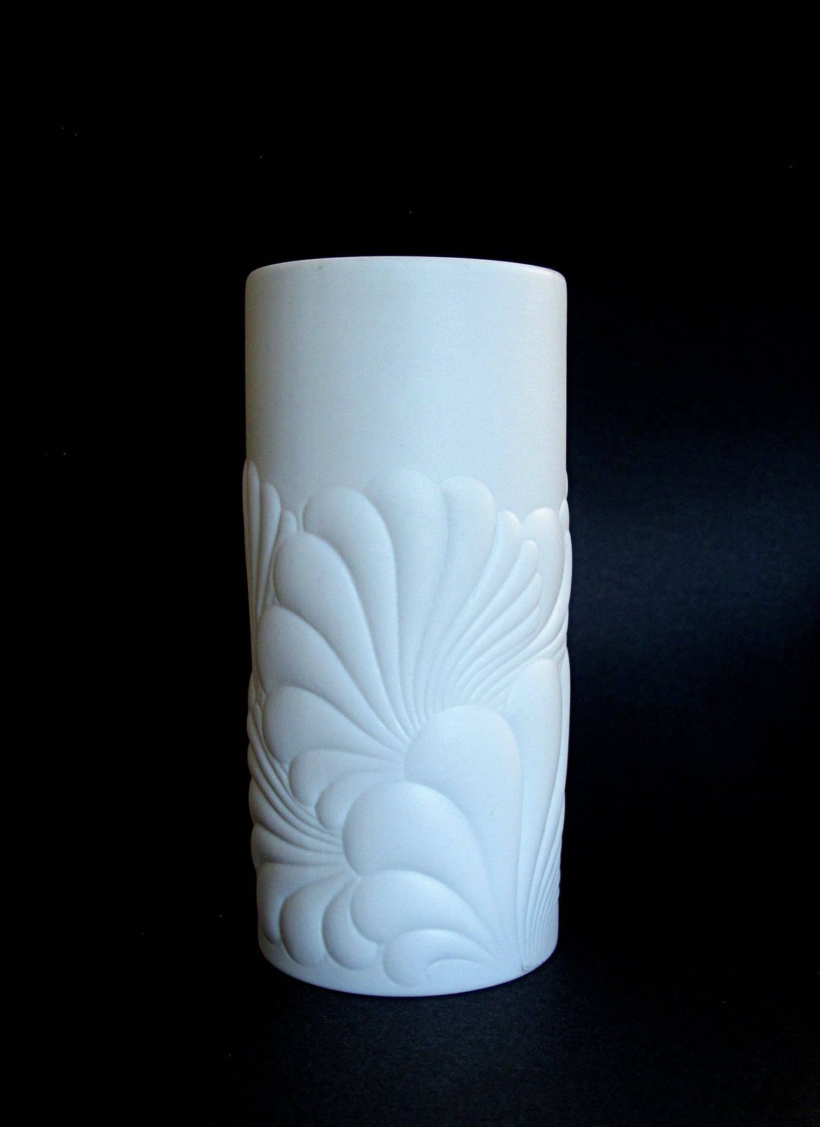 Rosenthal Porcelain Vase   From Studio Linie Range Designed By Rosamunde Nairac For Rosenthal, Germany photo furniture