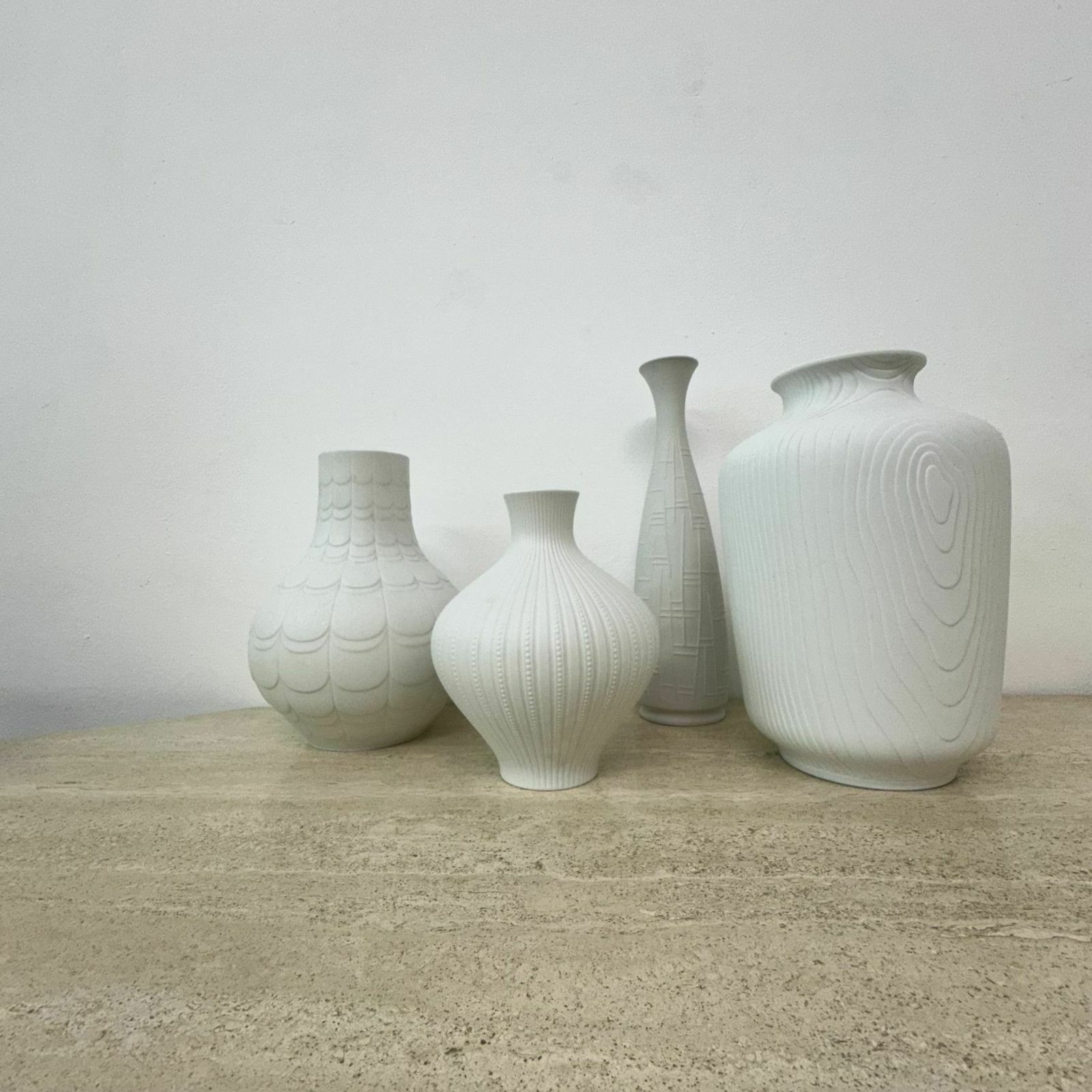 Set Van 4 Duitse Biscuit Vazen, Jaren 1970 photo furniture