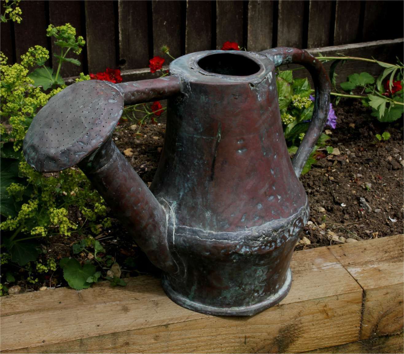 photo furniture Beautiful Large Rose French Copper Arrosoir. Garden Watering Can. C1800.