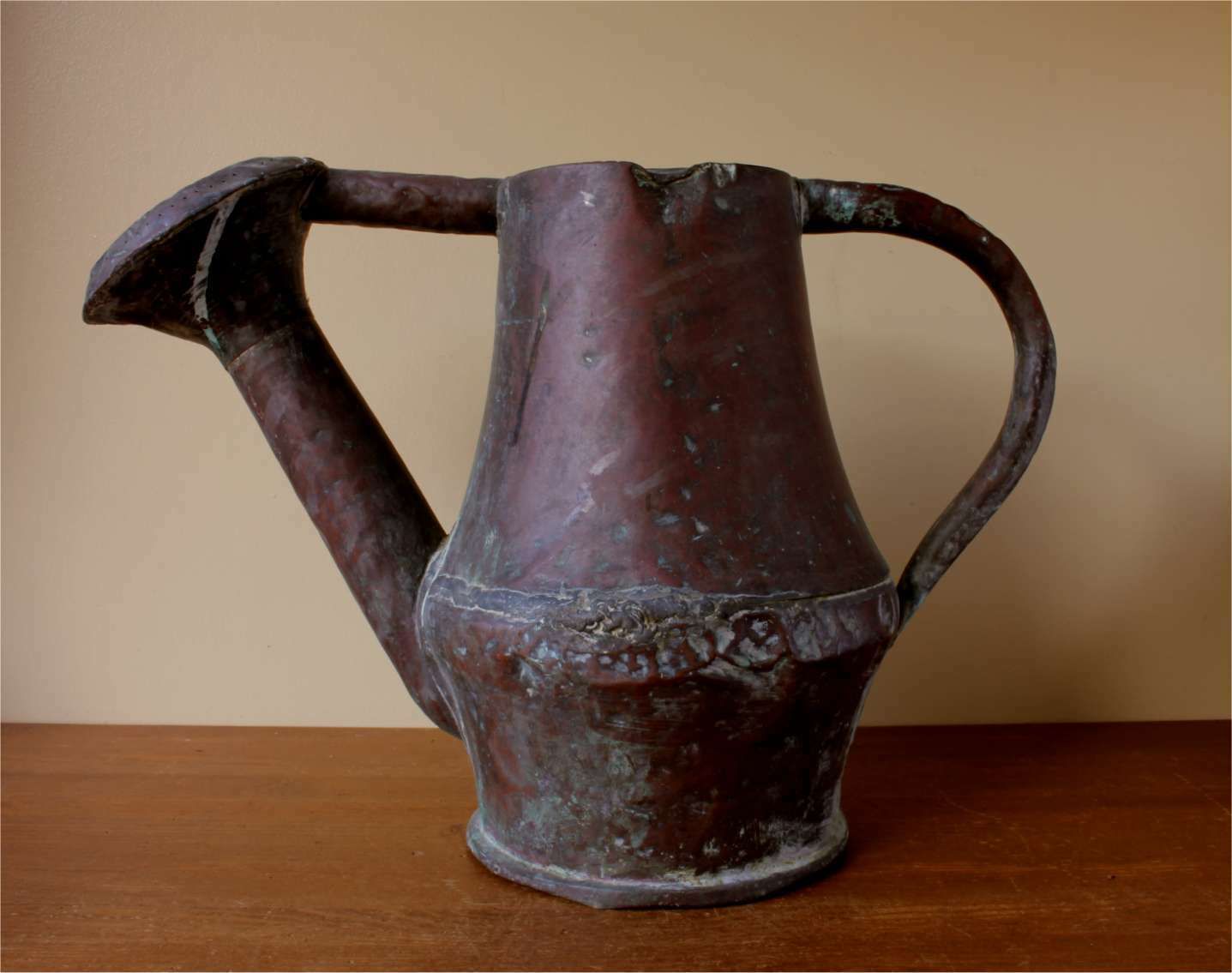 photo vinterior Beautiful Large Rose French Copper Arrosoir. Garden Watering Can. C1800.