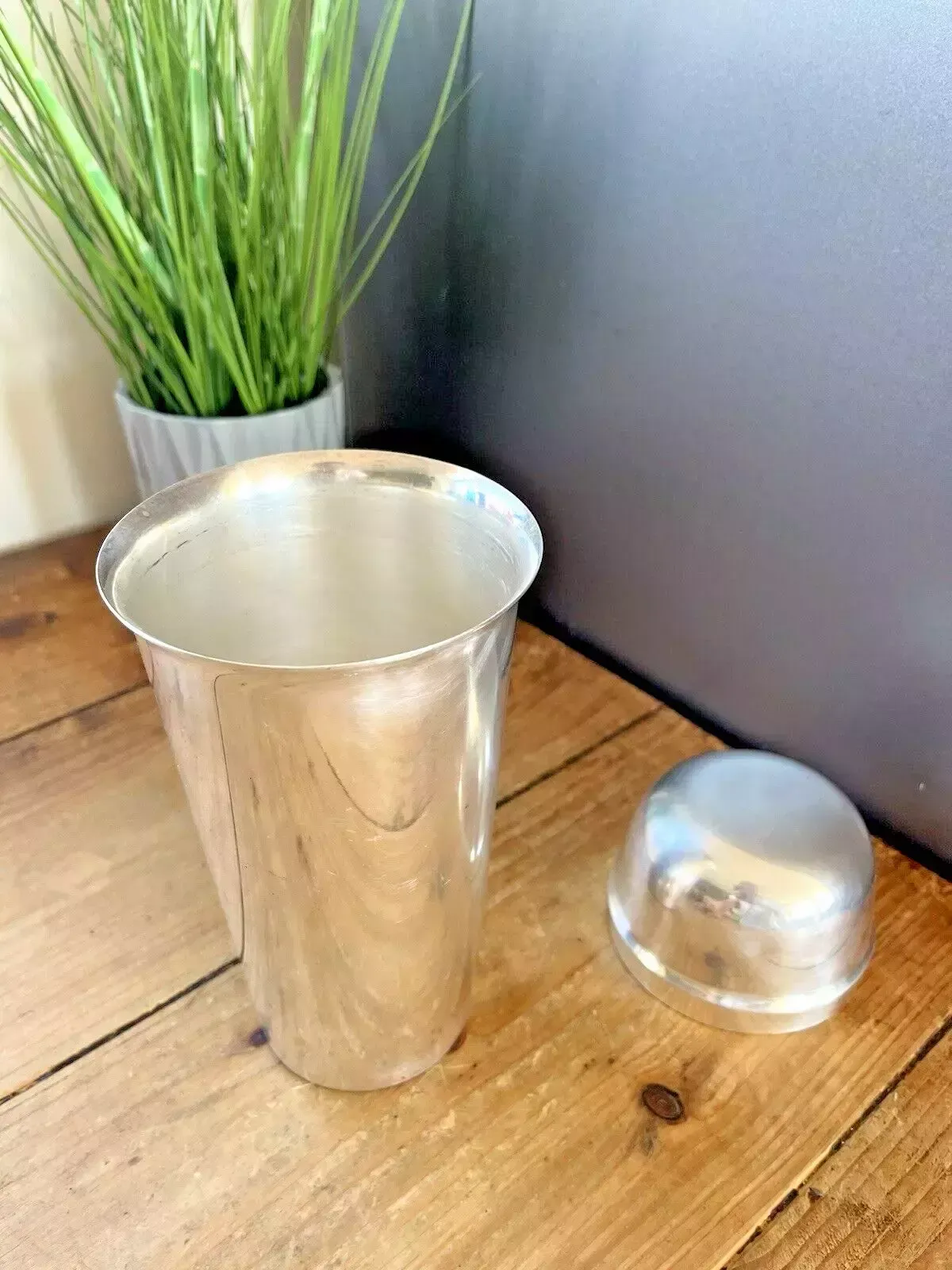Swedish Art Deco Gab Streamline Silver Plated Cocktail Shaker Bar Cabinet Gense photo vinterior