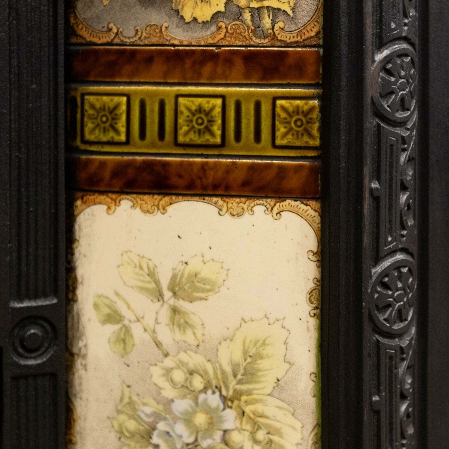 Antique Victorian Tiled Fireplace Insert photo vinterior