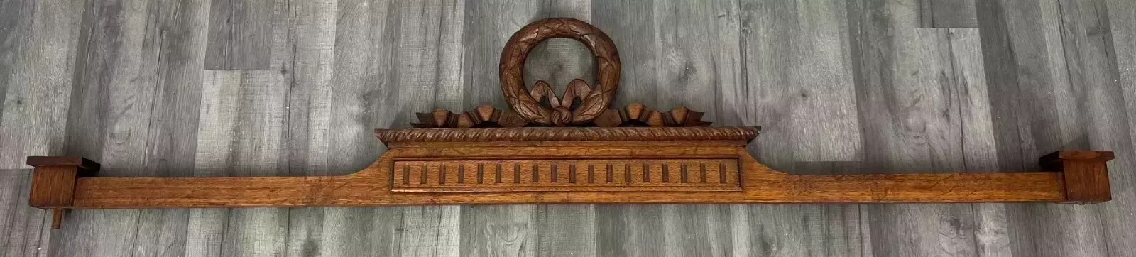 Antique French Hand Carved Wood Solid Oak Pediment   Crown (Lot 7024)