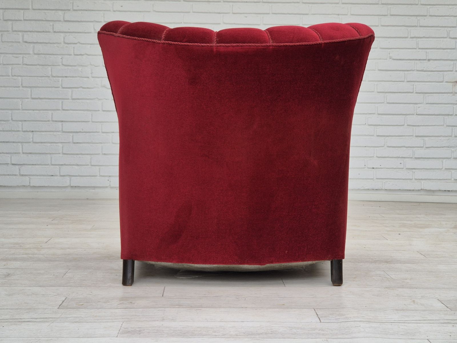 Ca. Jaren 1950, Deense Fauteuil Met Voetenbank, Meubelvelours, Essenhout. photo Meubels