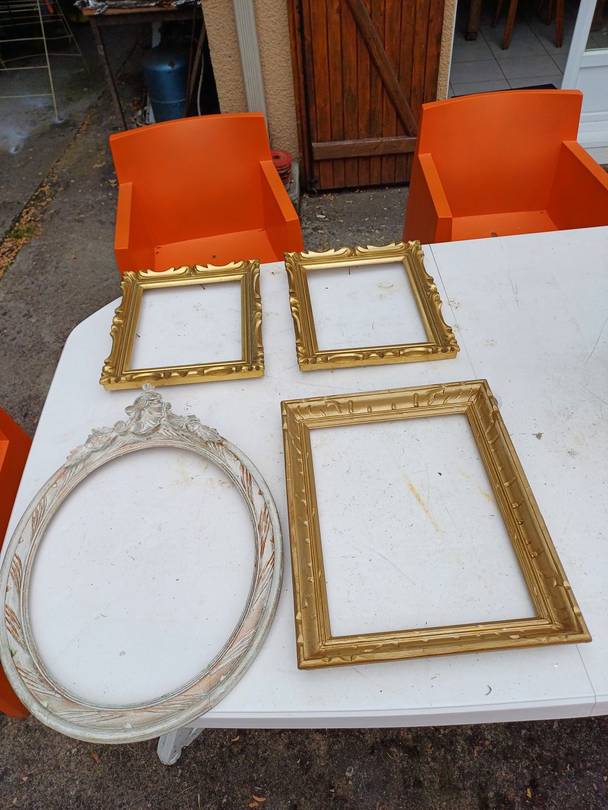 4 Golden And Limed Frames Wood And Stuk