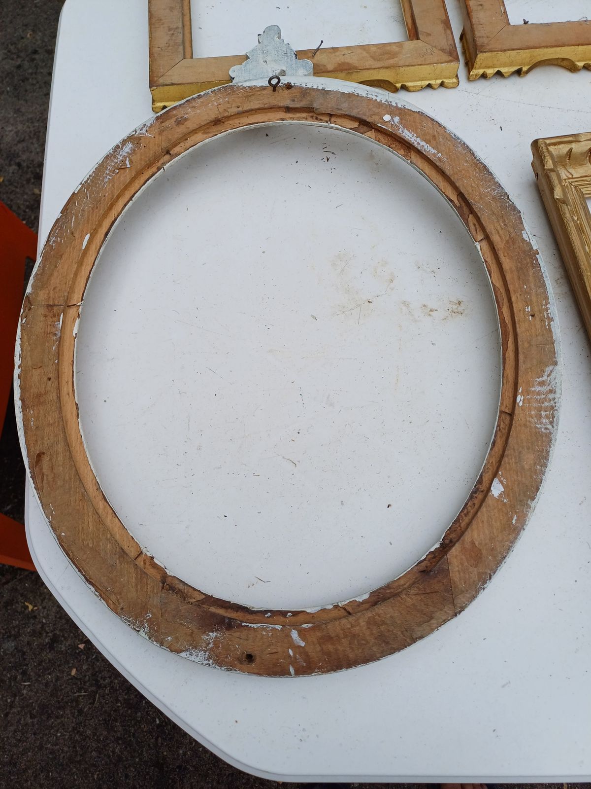 4 Golden And Limed Frames Wood And Stuk photo vinterior