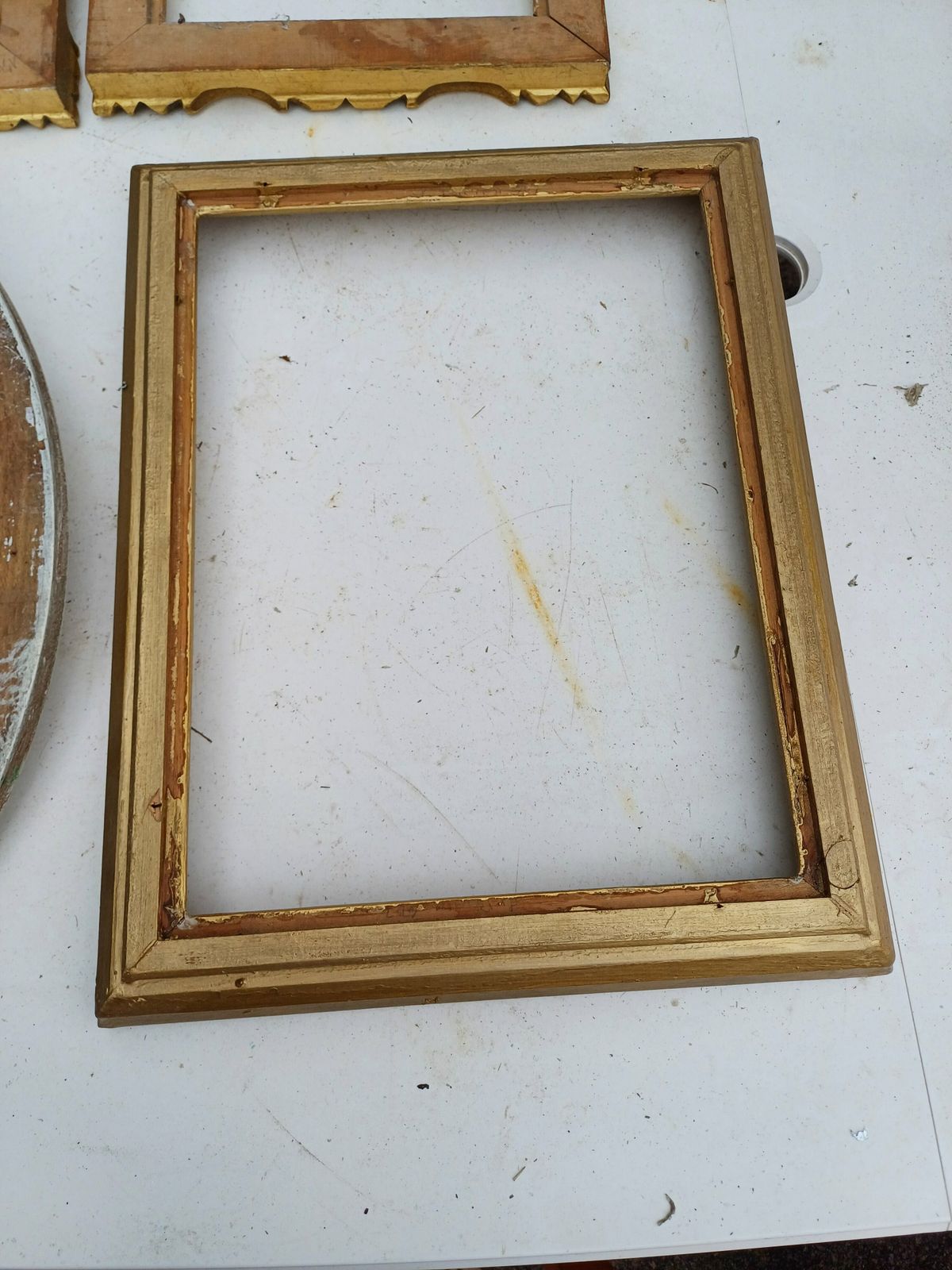4 Golden And Limed Frames Wood And Stuk photo vintage
