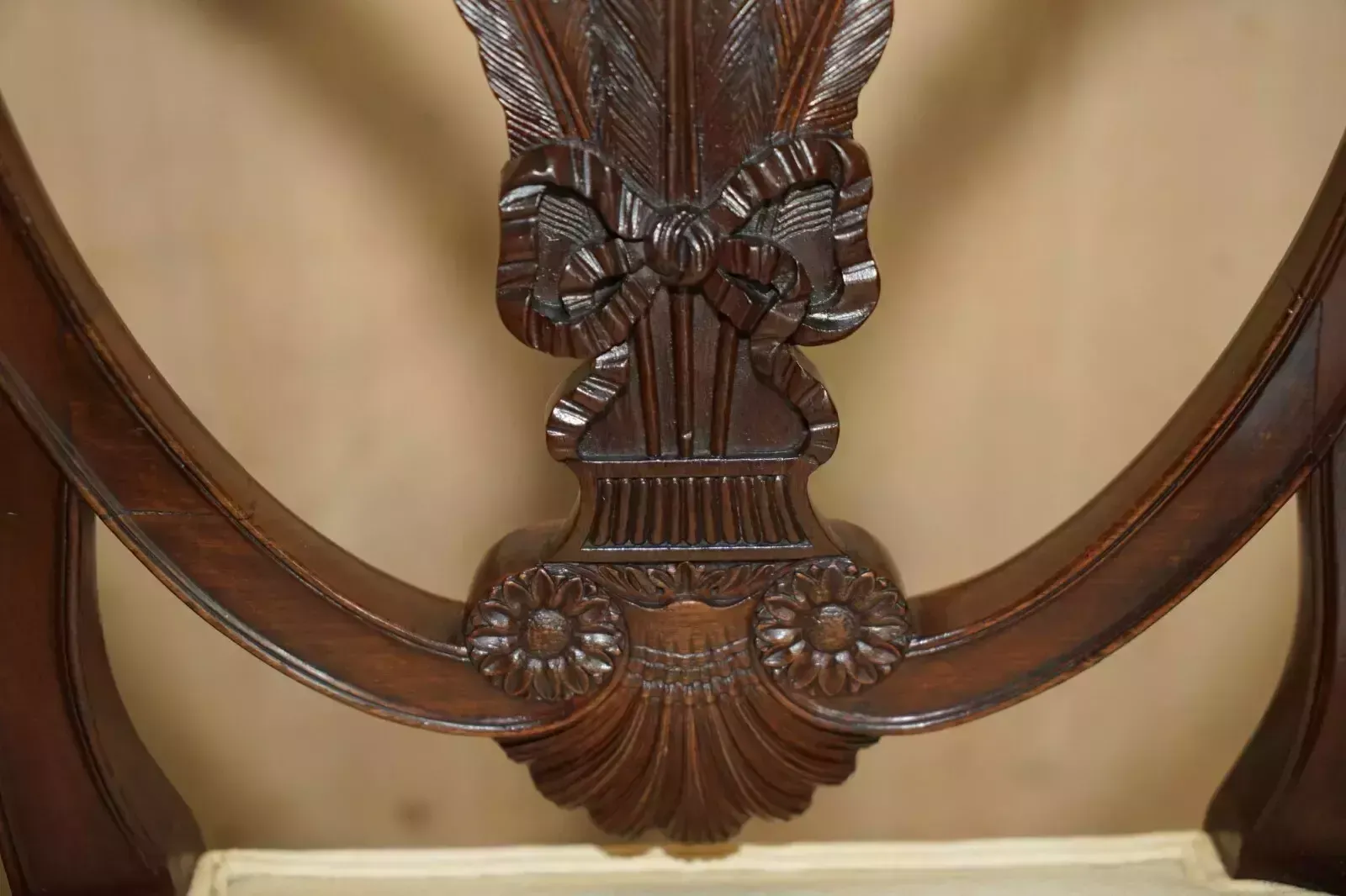 Fine Pair Of Antique Victorian George Hepplewhite Prince Of Wales Side Chairs photo vintage