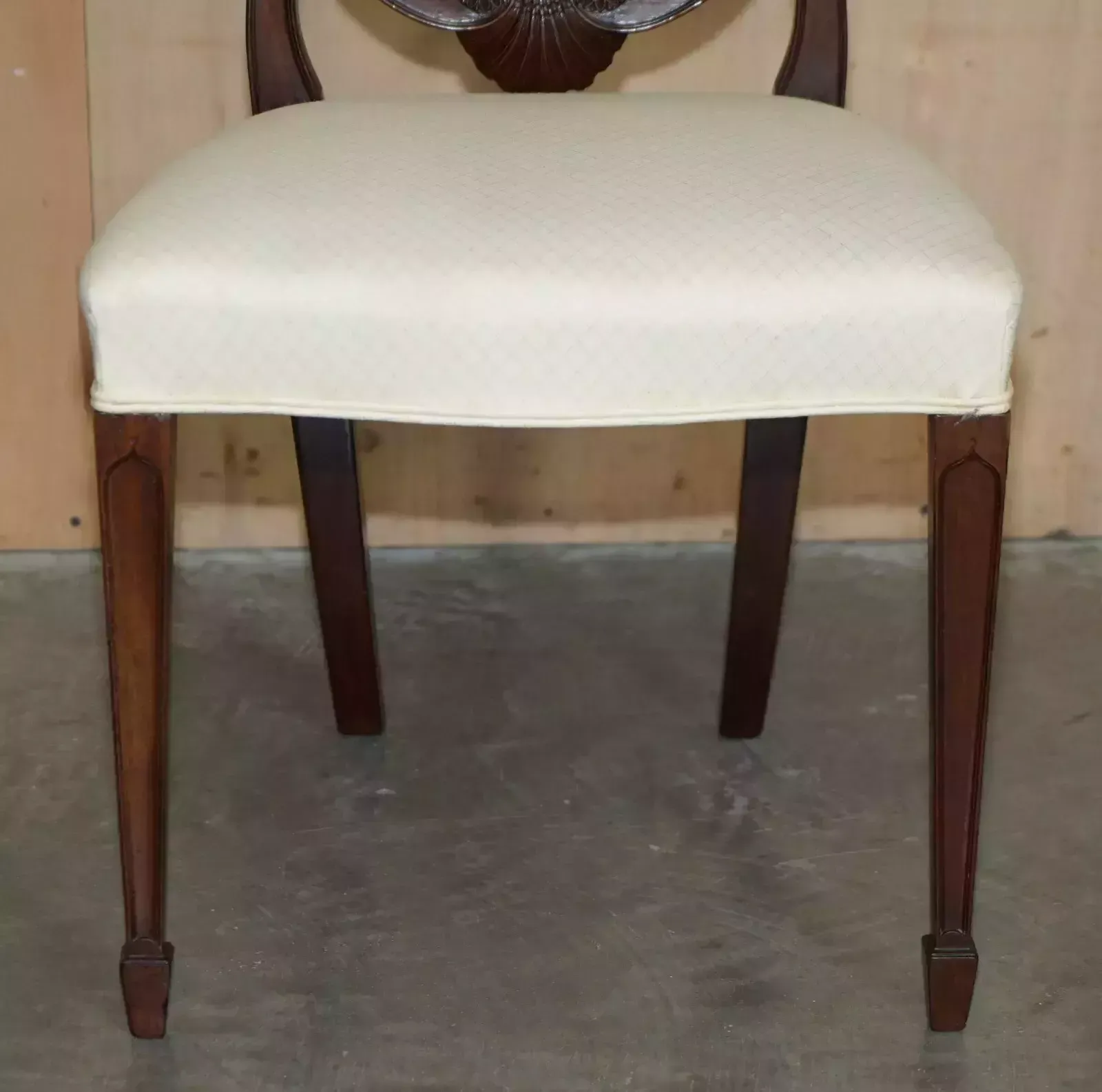 Furniture Fine Pair Of Antique Victorian George Hepplewhite Prince Of Wales Side Chairs photo