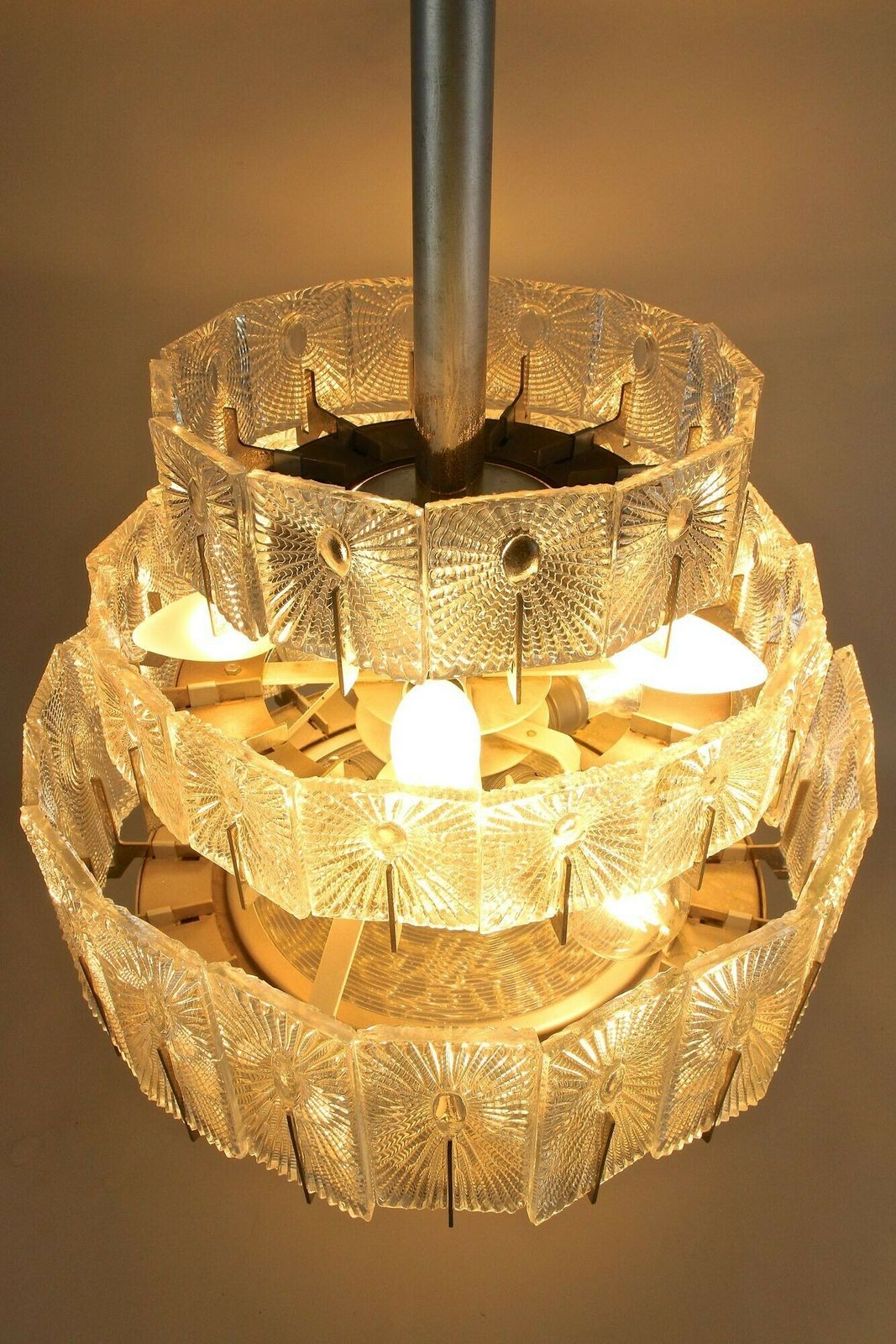 photo vinterior Mid Century Modern Three Tier Glass Chandelier By Rupert Nikoll, Austria 1950s