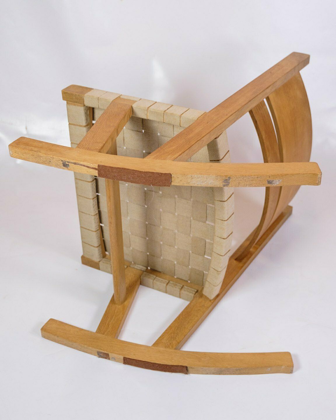 Rocking Chair Model Ge674 In Oiled Oak By Hans J. Wegner For Getama From 1970s photo vinterior