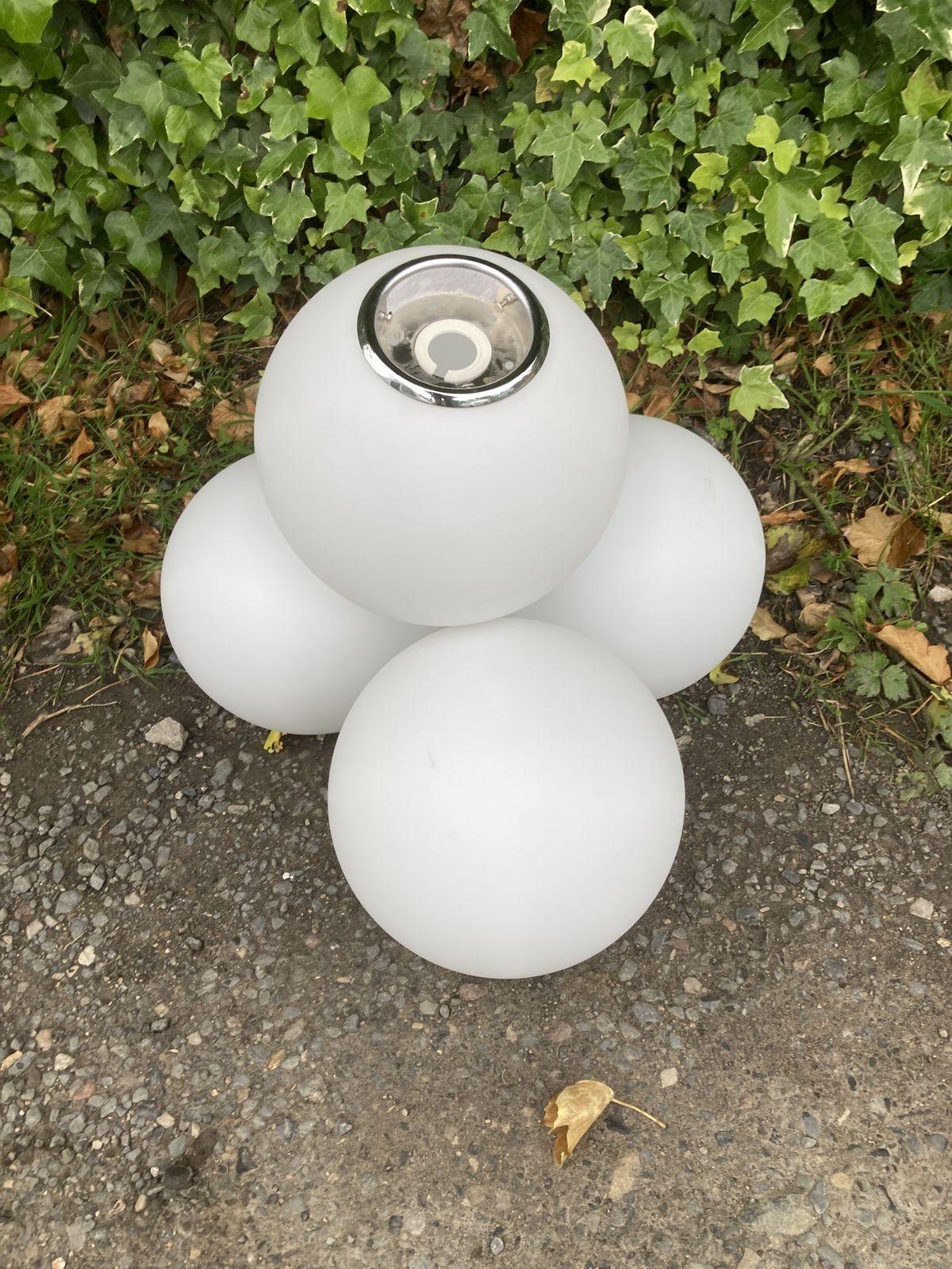 Set Of 4 White Glass Globe Hanging Lightshades photo buy