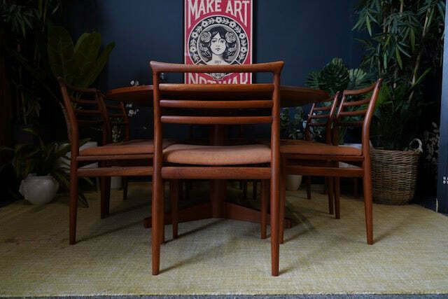 Mid Century Danish Extendable Teak Dining Table With 6 Erling Torvits Chairs photo 1600.0