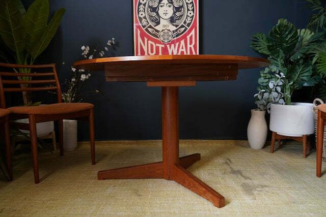 1600.0 Mid Century Danish Extendable Teak Dining Table With 6 Erling Torvits Chairs photo