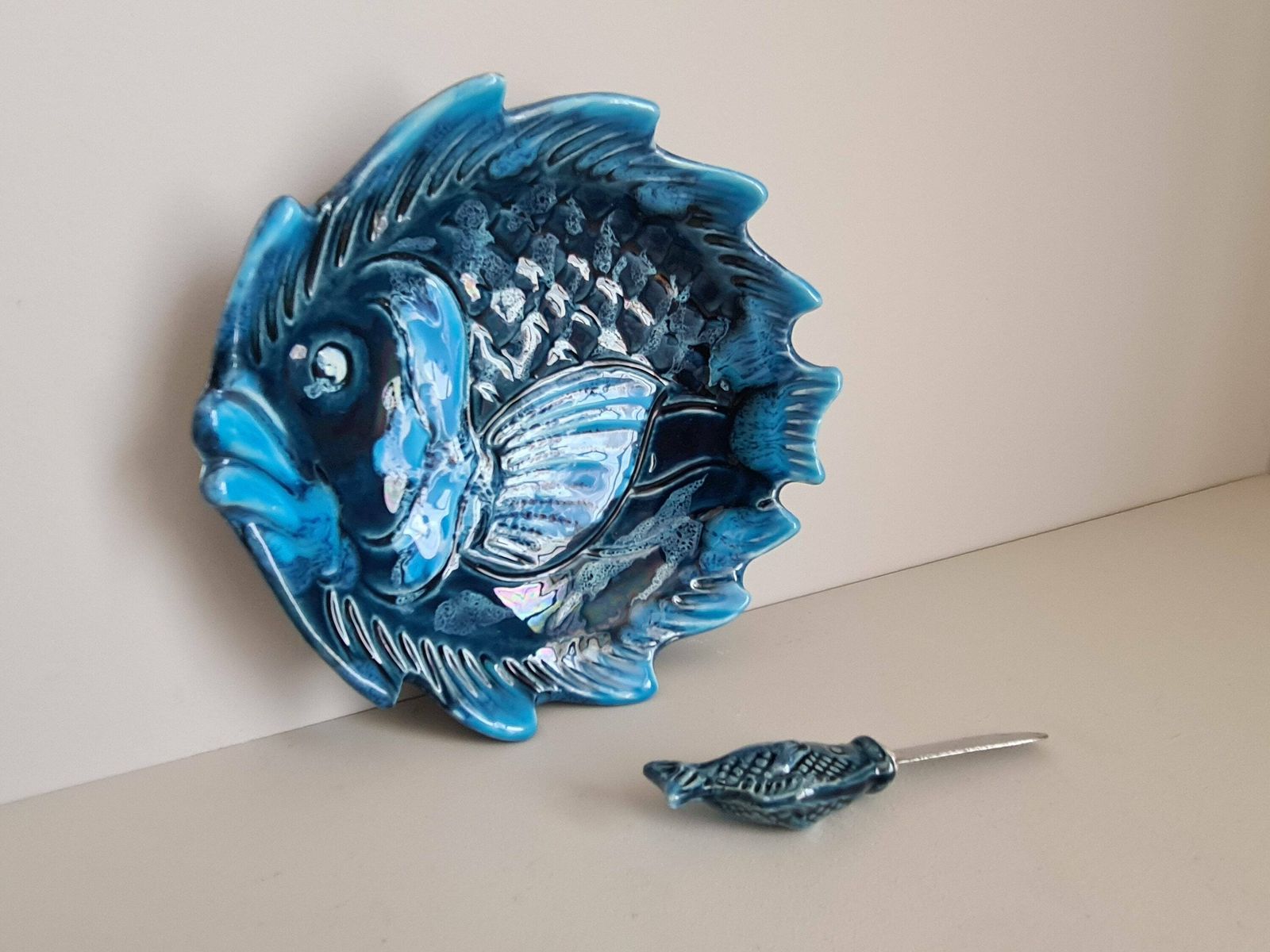 Ceramic Butter Dish Signed Vallauris Fish Decor And Its Knife / Fish / Ceramic / 1960 / French Riviera / Mid Century / 20th photo buy
