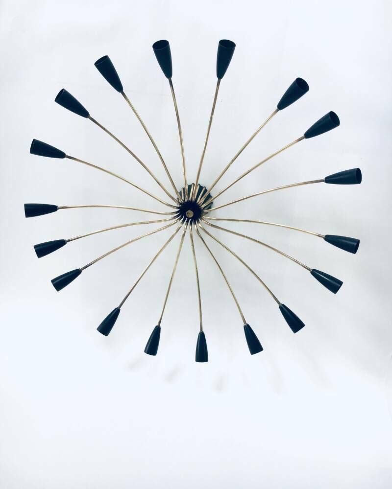 photo furniture 'Sputnik' 18 Arms Plafondlamp Van Kaiser Leuchten, Duitsland, Ca. Jaren 1950
