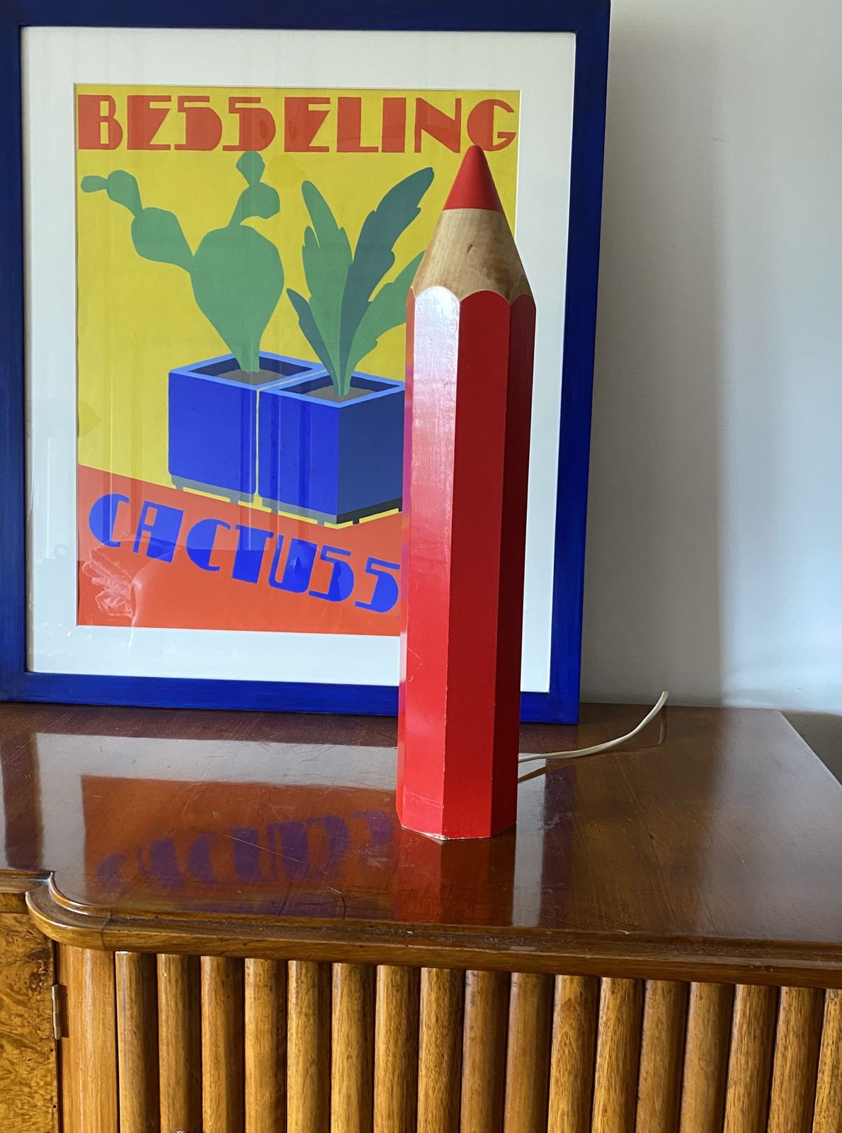 Lighting Michel Aroutcheff, Postmodern Red Pencil Table Lamp, Ed. Vilac France 1980s photo