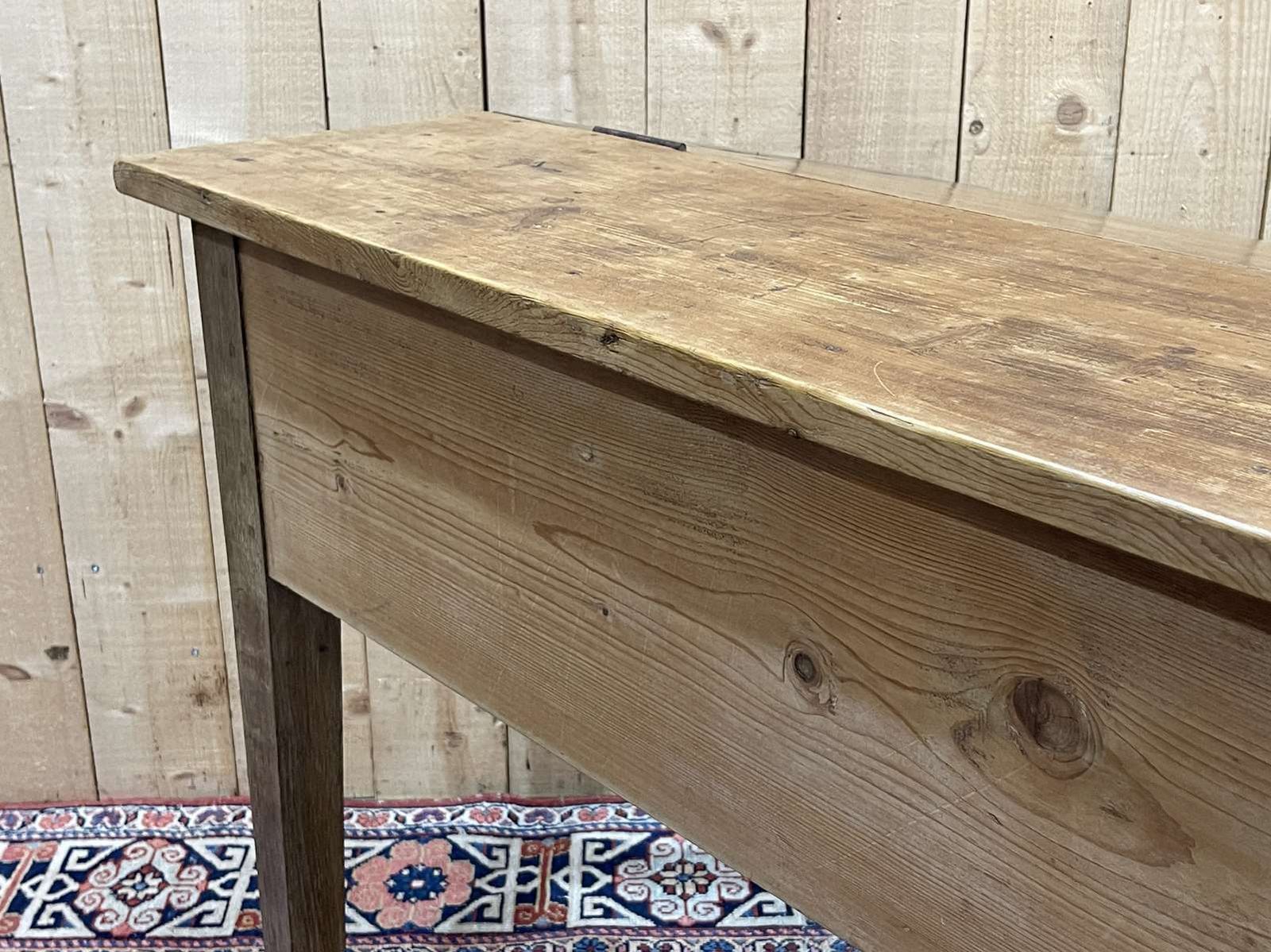 639.0 Rustic Sloping Desk From The 19th Century In Oak And Fir photo