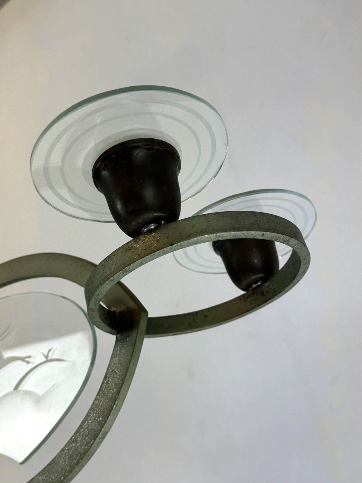 Pietro Chiesa, Art Deco Chandelier In Solid Lacquered Brass And Glass. Italy 1930s photo for sale