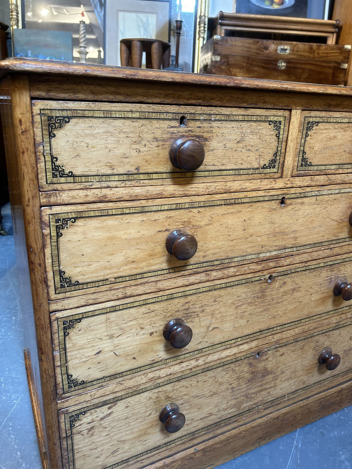 photo furniture Victorian Stencilled Pine Chest Of Drawers