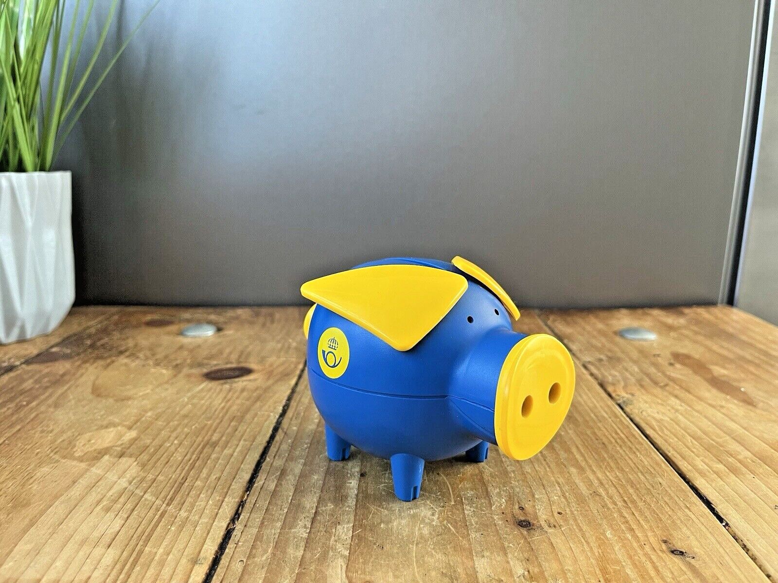 Retro Poul Willumsen Denmark 1987 Swedish Post Postnord Piggy Bank Pig Money Box