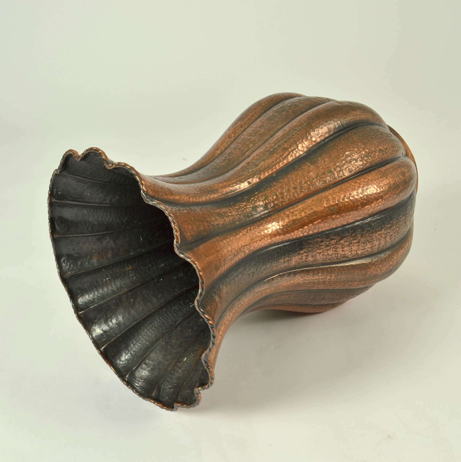 Set Of Large Copper Amphora Vases By Egidio Casagrande, Italy 1950's photo vintage