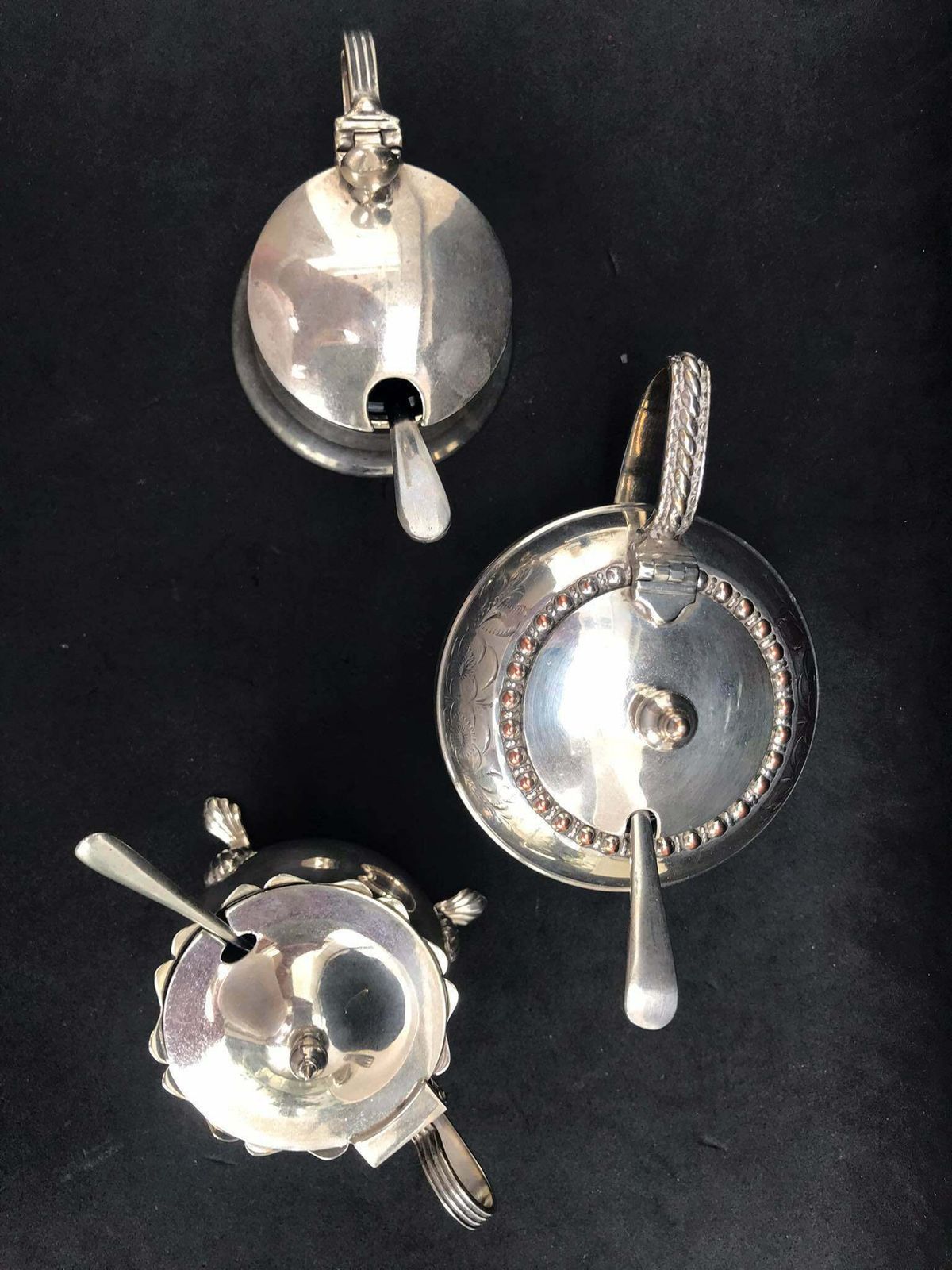 Victorian Salt And Pepper Cellars With Lid And Glass Insert Condiment Set 3 Gift For Couple Wedding Antique Gift English Silver Plated photo for sale
