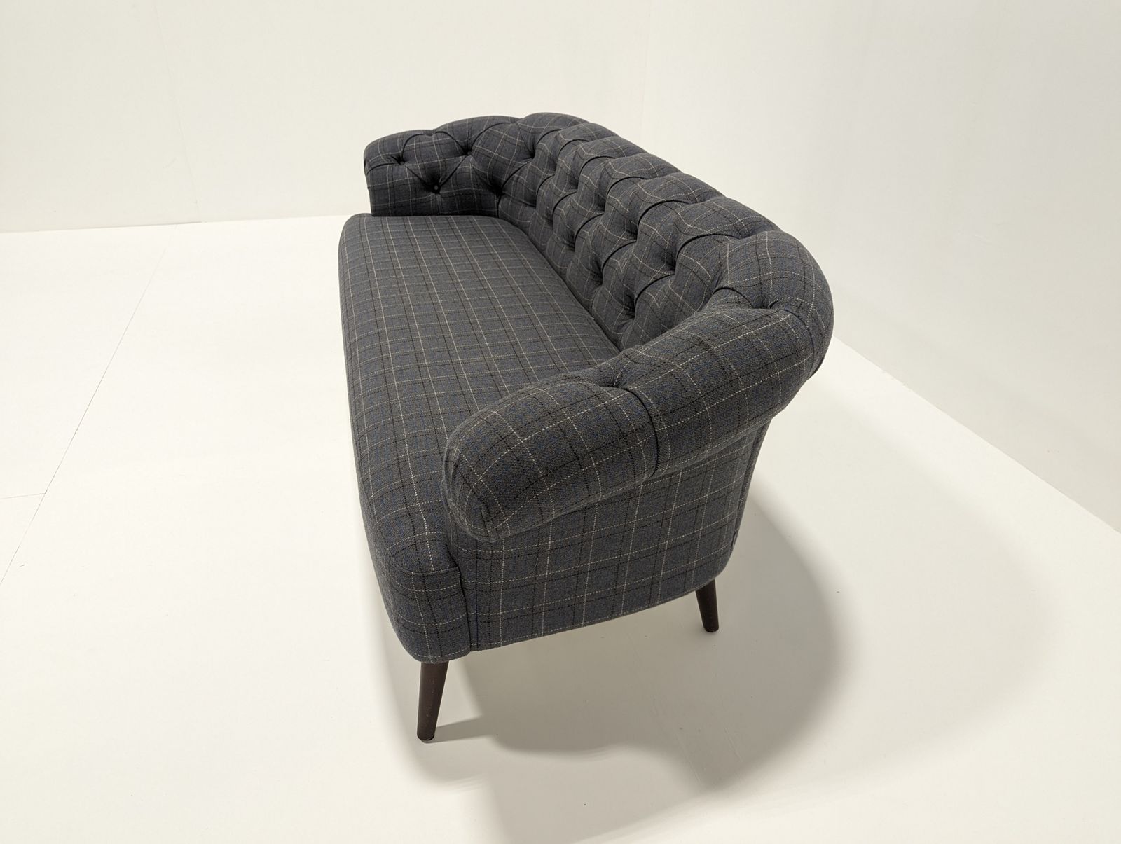photo vintage Designers Guild Sofa