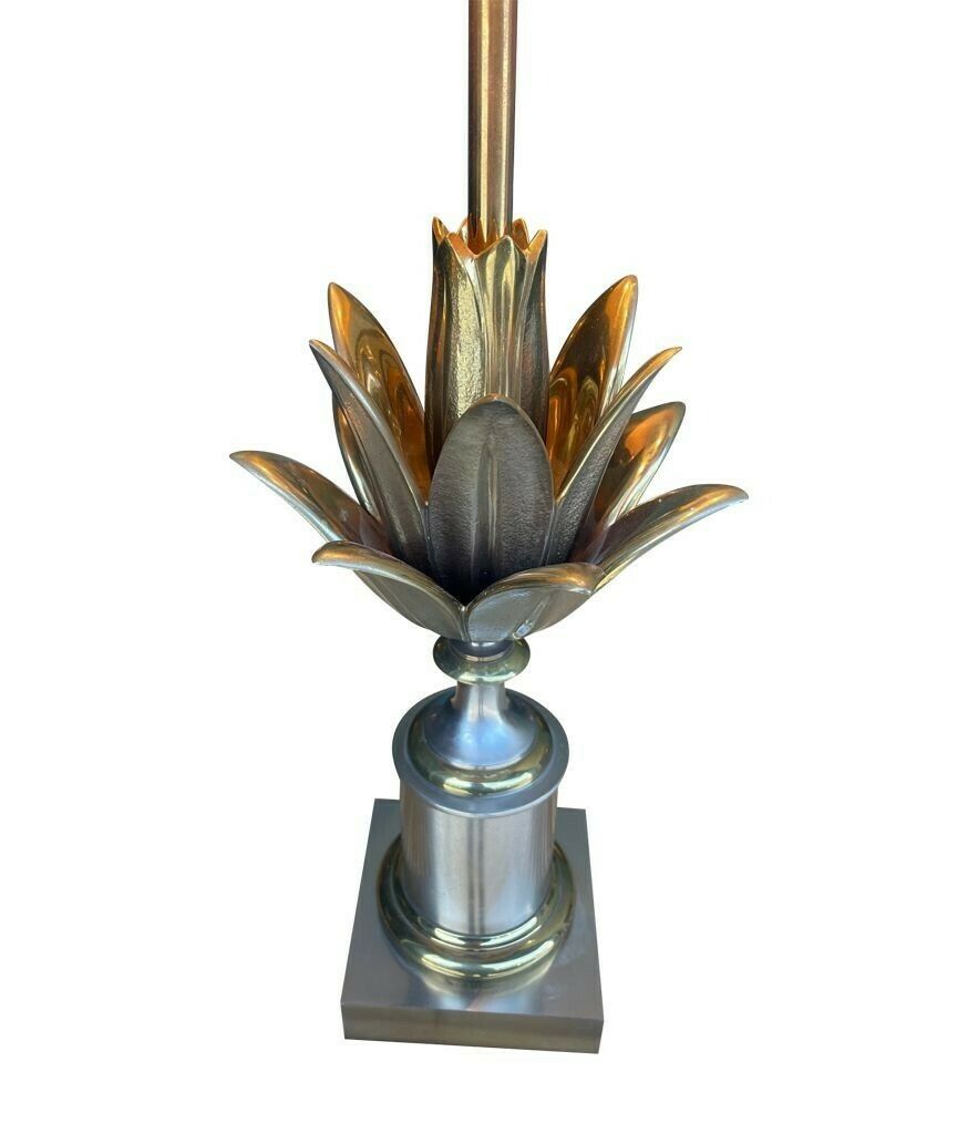 photo vinterior An Orignal 1960s Maison Charles "Lotus" Lamp With Spun Metal Shade