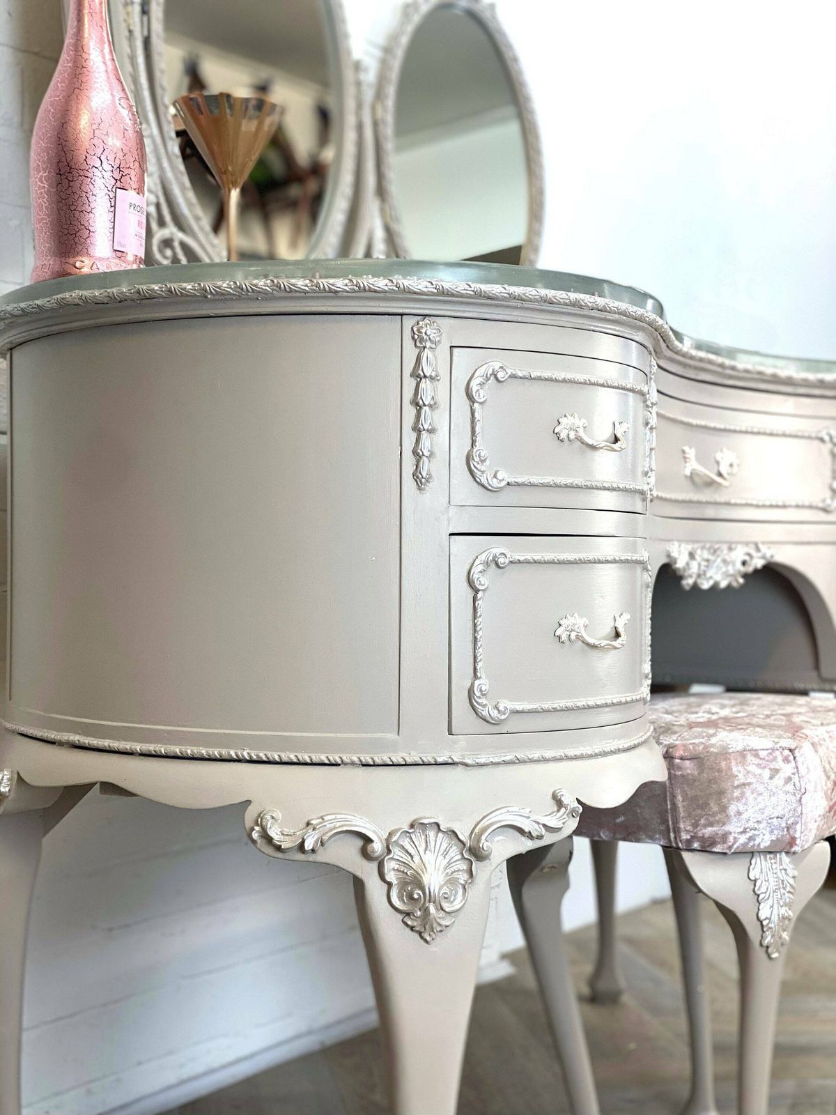 Harrods Olympus Dressing Table With Pearls photo for sale
