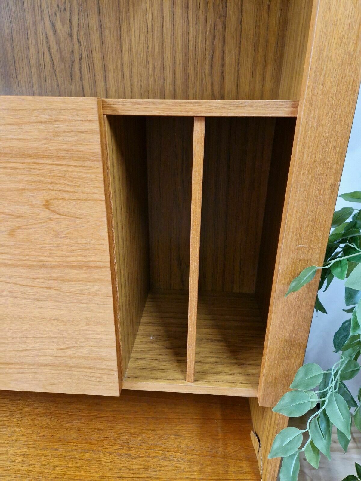 Mid Century Mobel Dresser/Sideboard/Cabinet photo buy