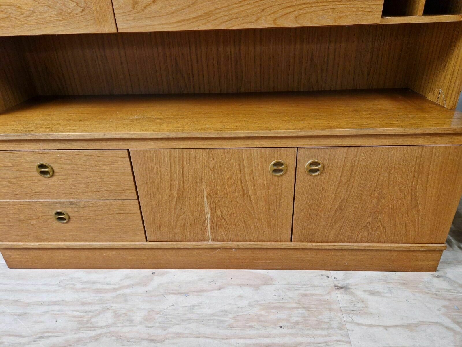 295.0 Mid Century Mobel Dresser/Sideboard/Cabinet photo