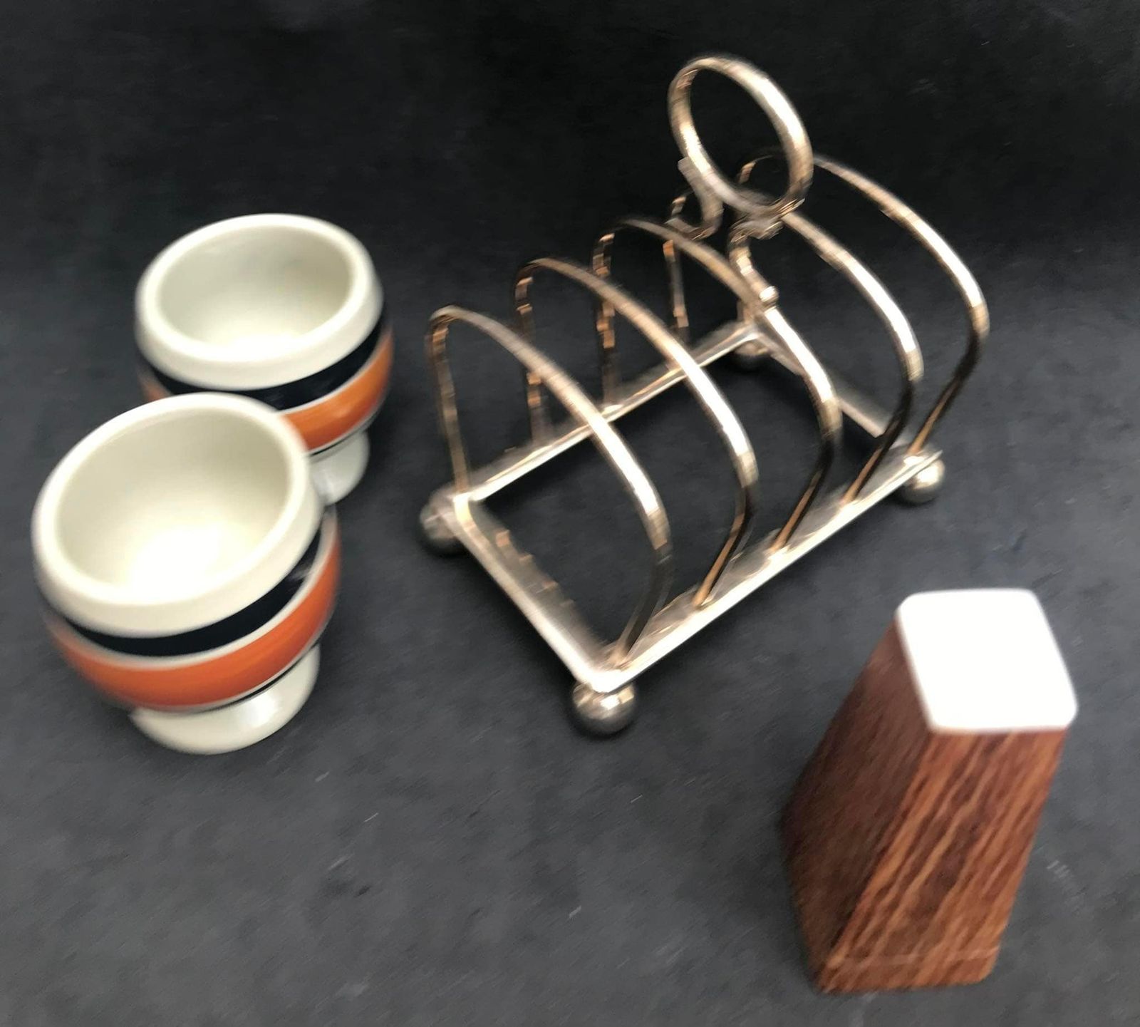 Ontbijtset – Eierdopjesset Van 2, Toasthouder, Made In England – Ontbijt Voor Twee, Vintage Eierdopjes, Keukenaccessoires, Zoutstrooier, Teak, Cadeau photo 184.0